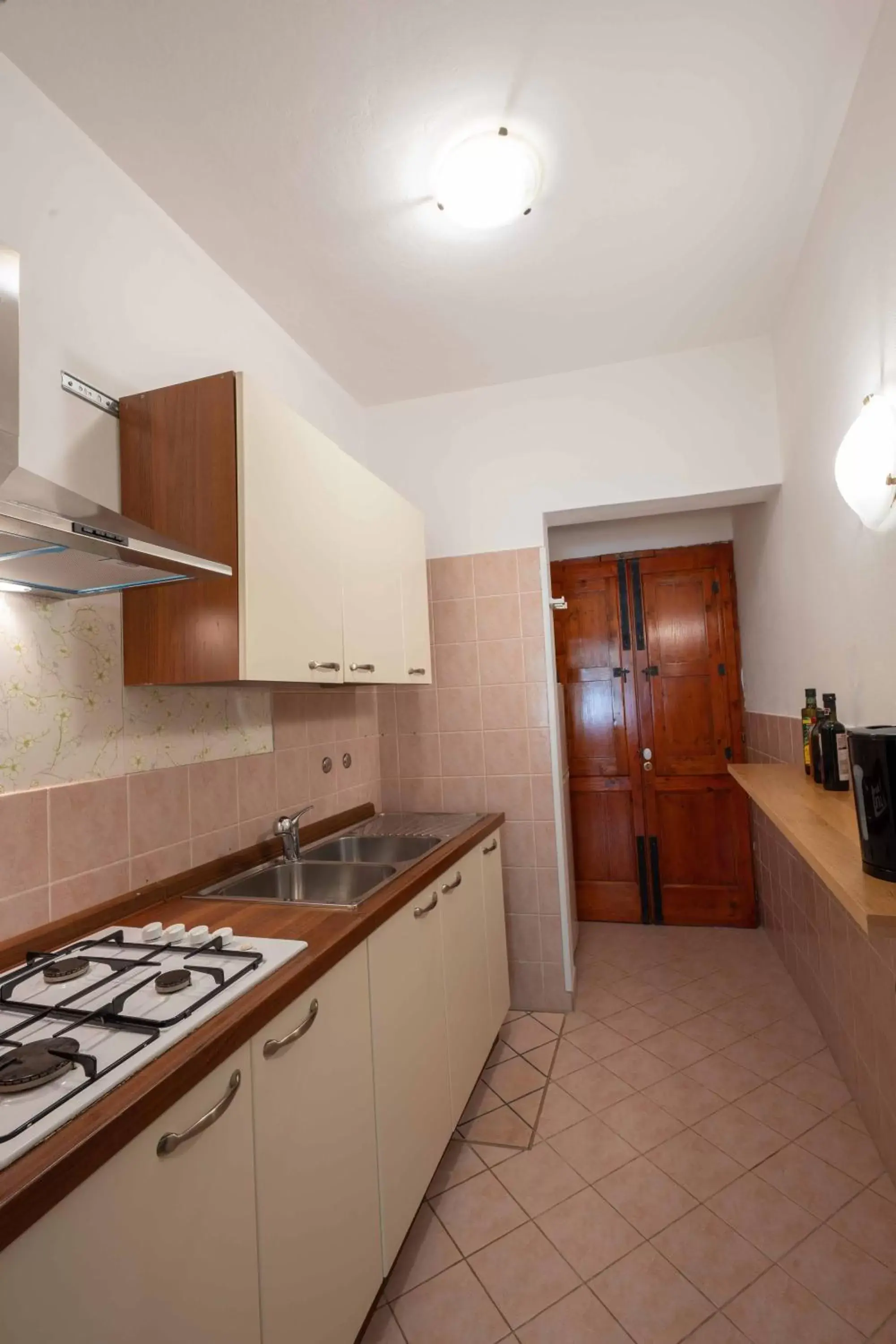 Communal kitchen, Kitchen/Kitchenette in B&B Palazzo la Traja