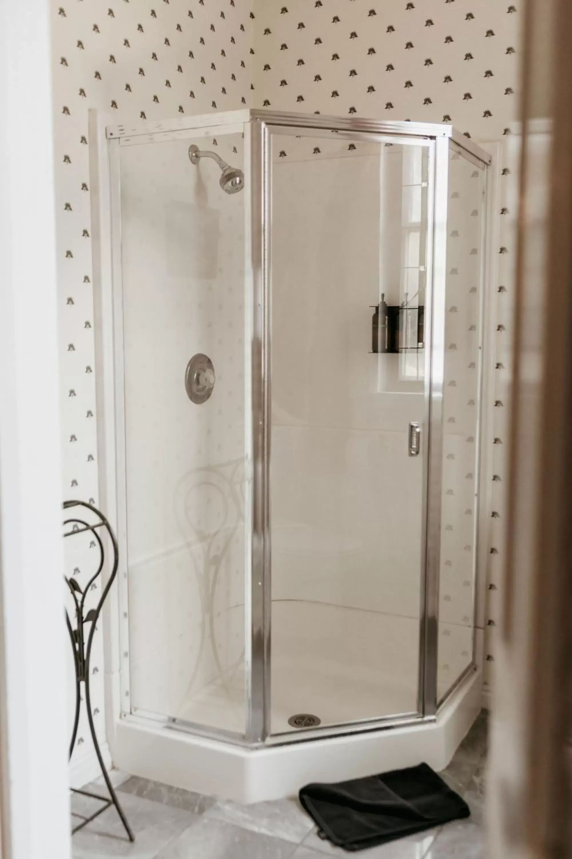 Bathroom in Ellerbeck Bed & Breakfast