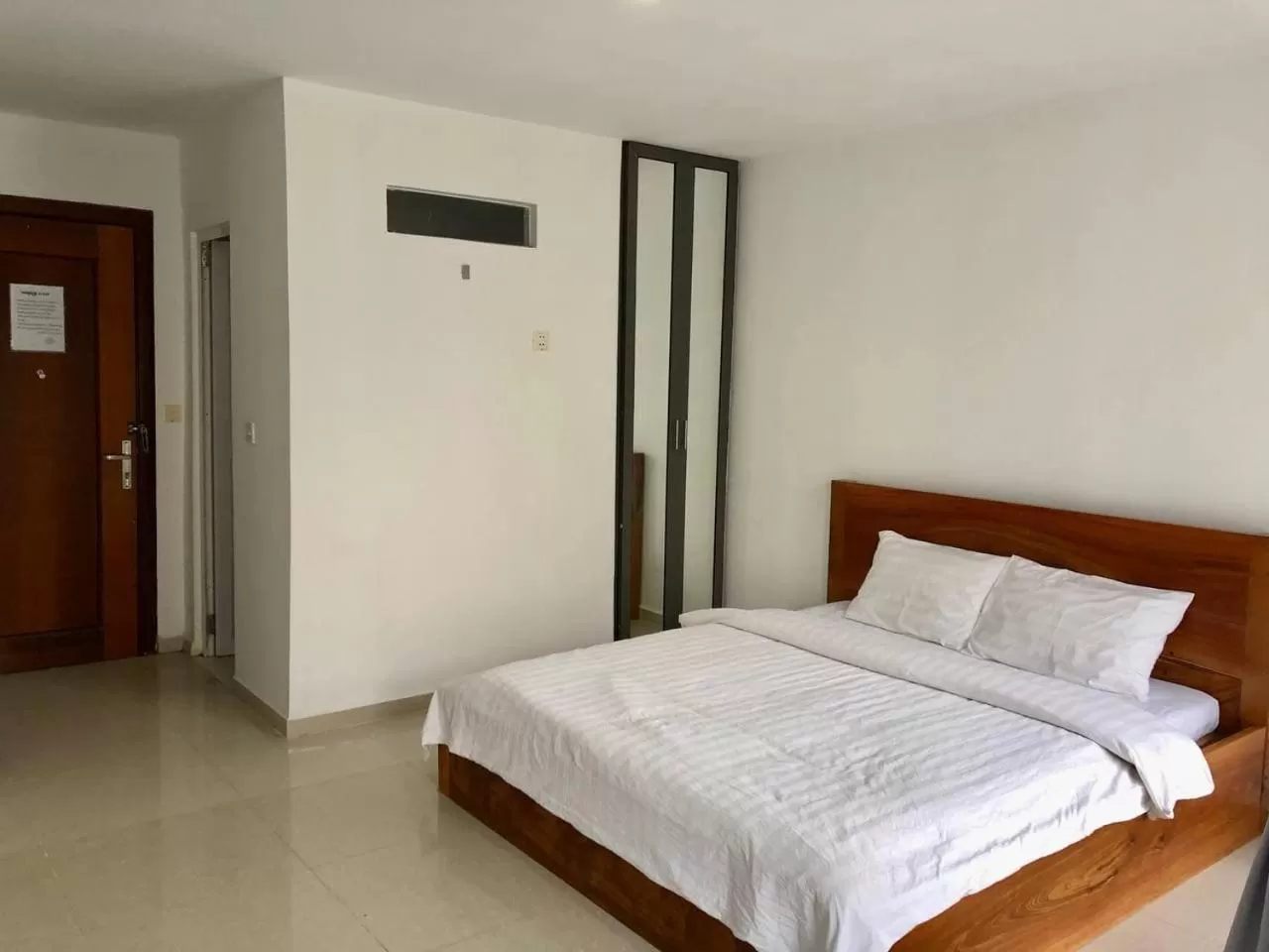 Property building, Bed in BK Hotel