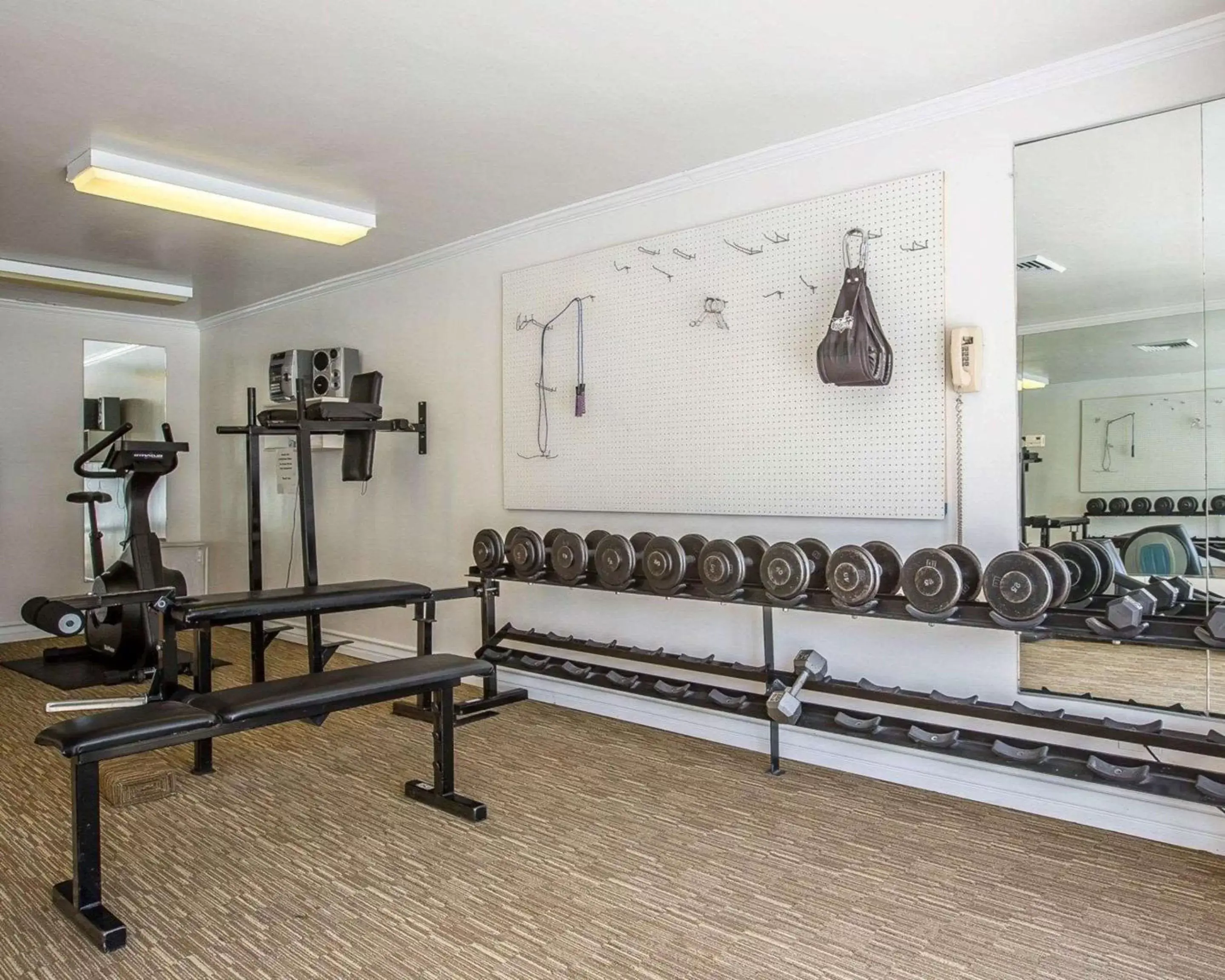 Fitness centre/facilities, Fitness Center/Facilities in Clarion Inn Ridgecrest