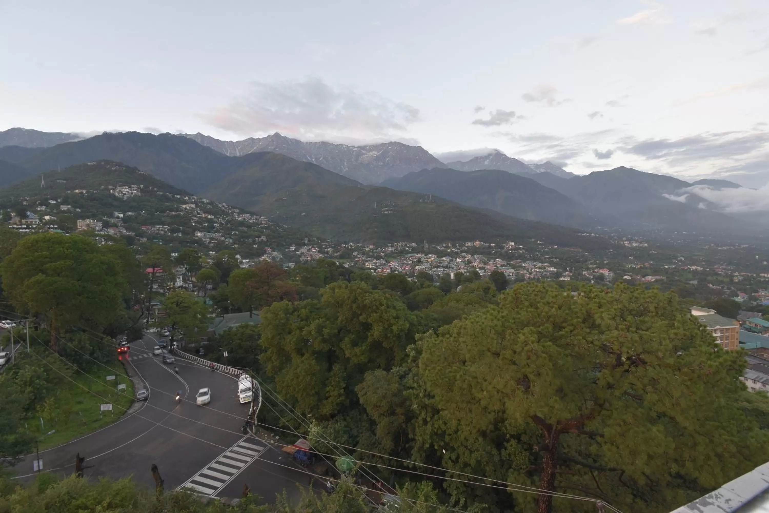 Nearby landmark, Bird's-eye View in The Royal Castle AC Centralized