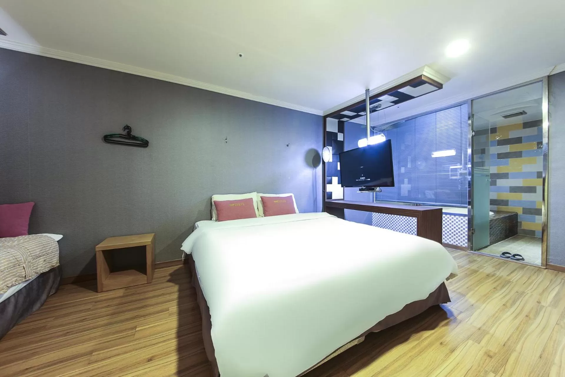 Bed in Central Hotel