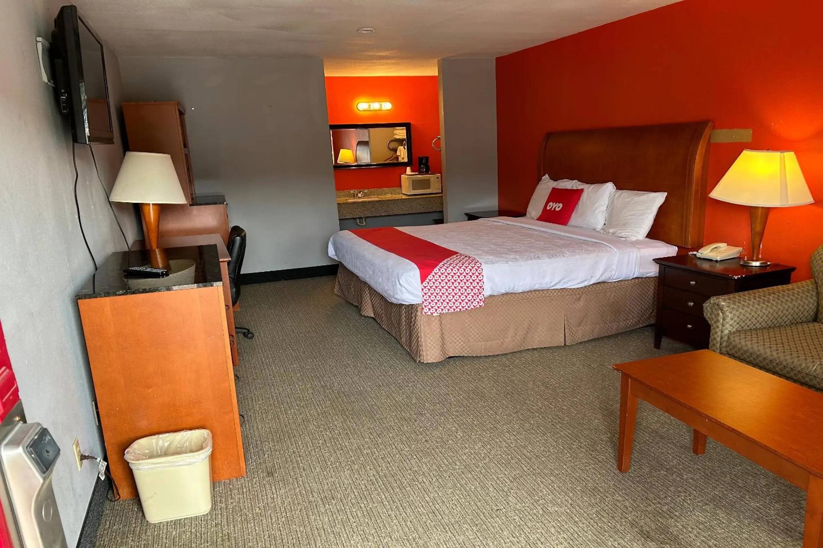 Bedroom, Bed in OYO Hotel Jefferson TX Hwy 59