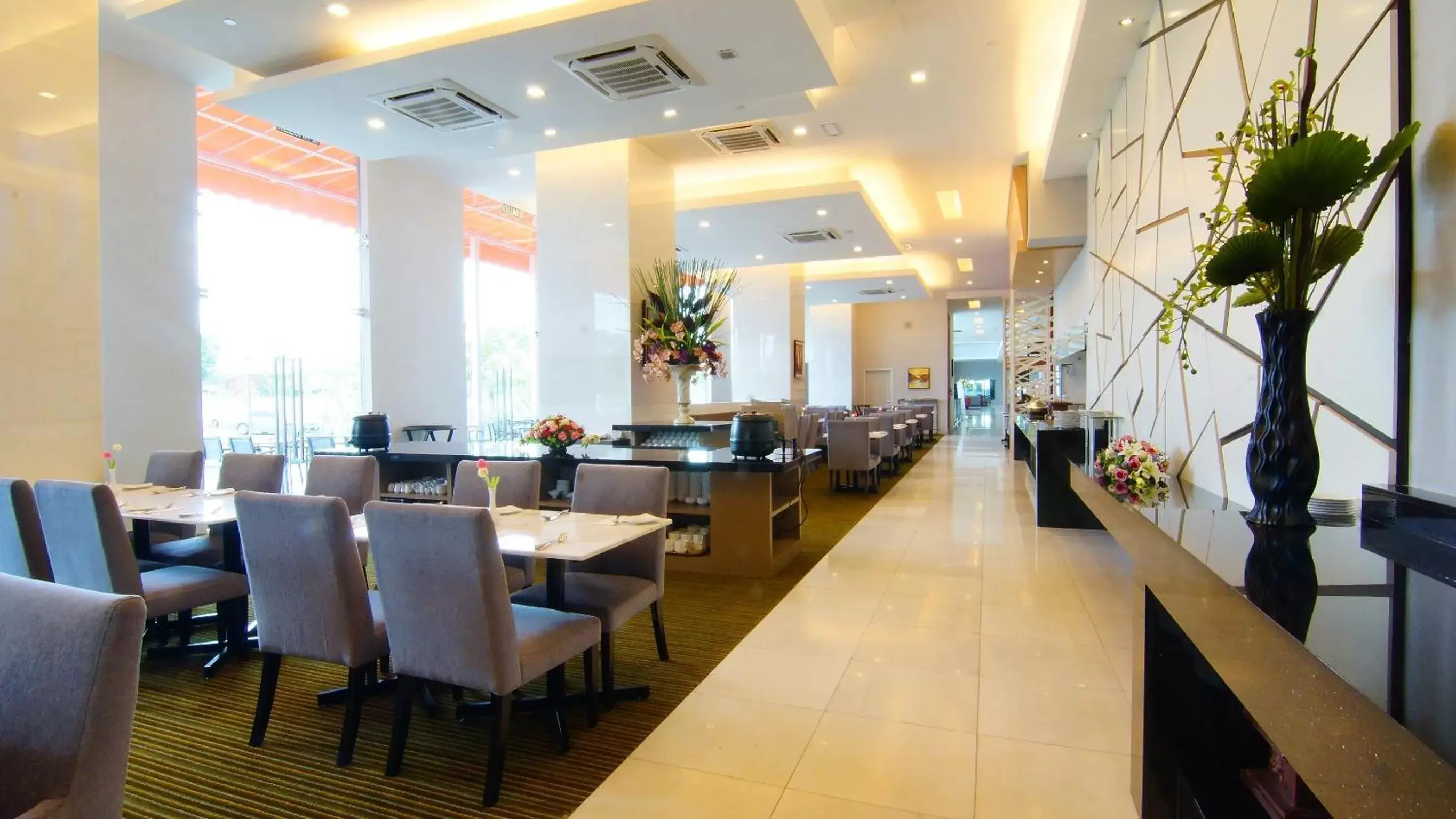 Restaurant/Places to Eat in Raia Hotel & Convention Centre Alor Setar