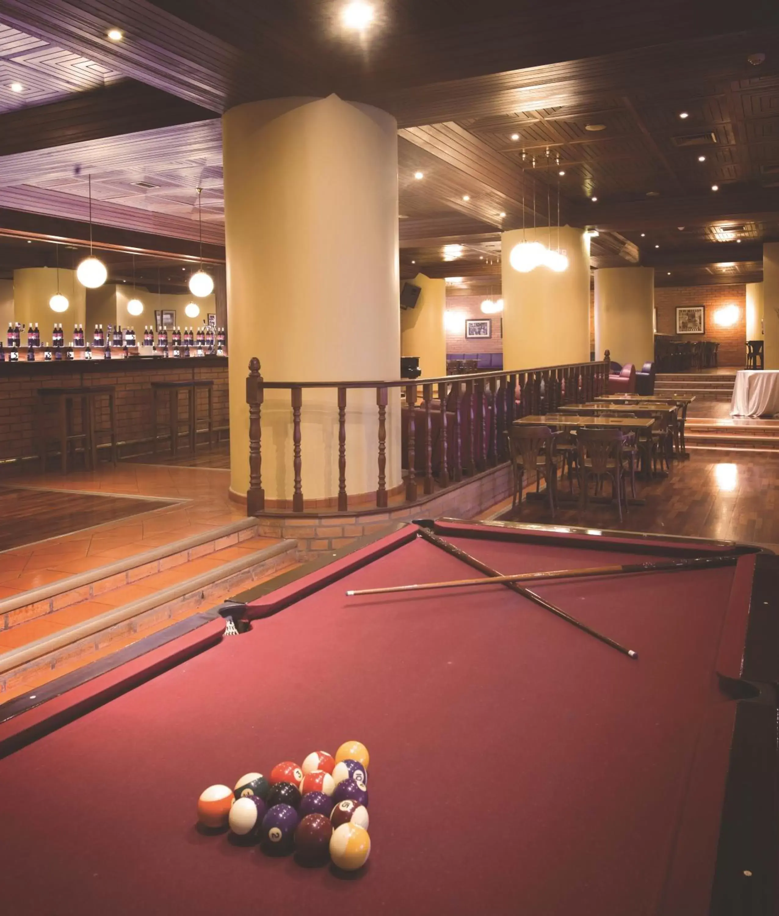 Activities, Billiards in Vila Gale Porto - Centro