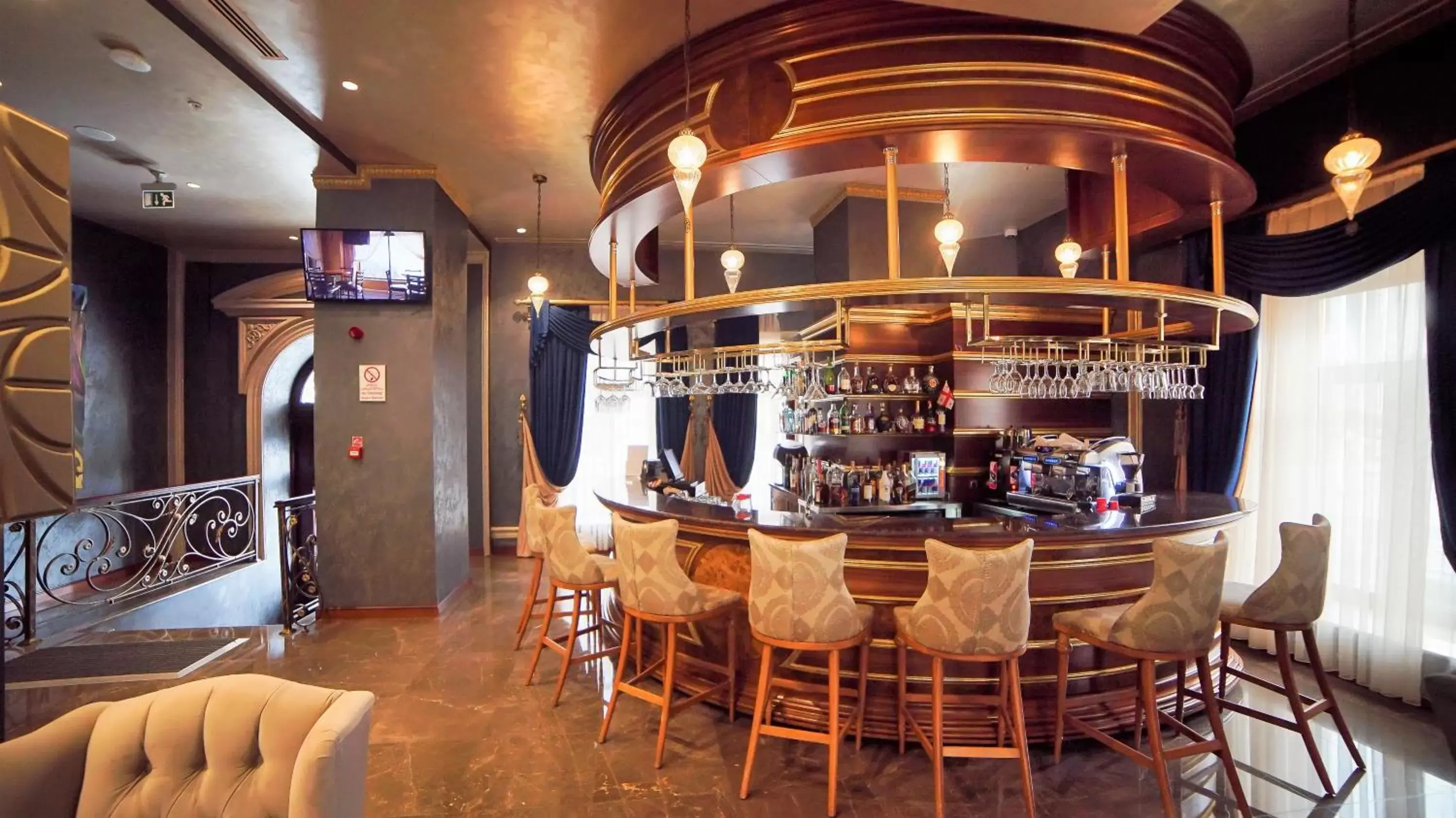 Lobby or reception, Lounge/Bar in Wyndham Batumi