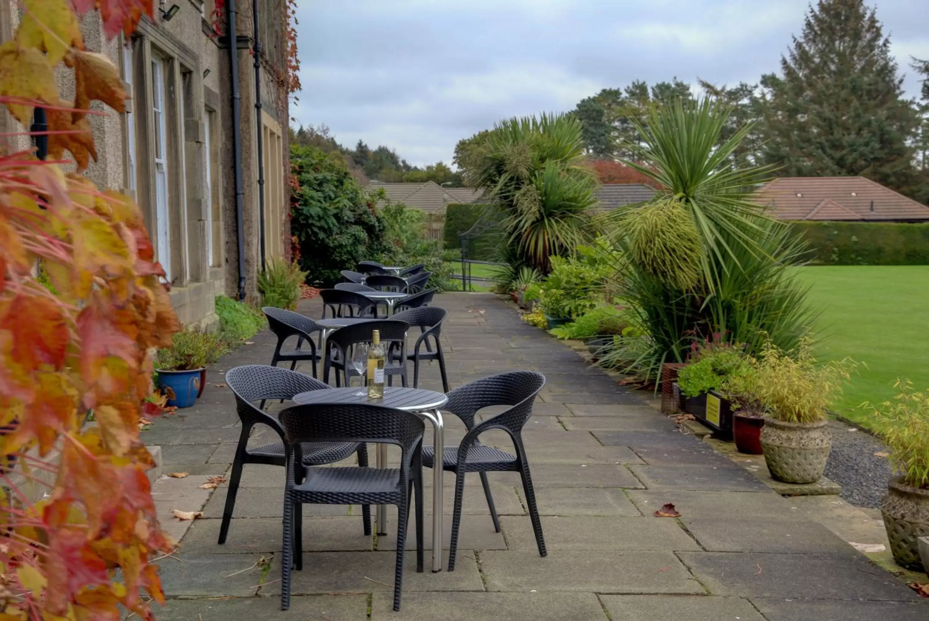 Patio in Best Western Balgeddie House Hotel