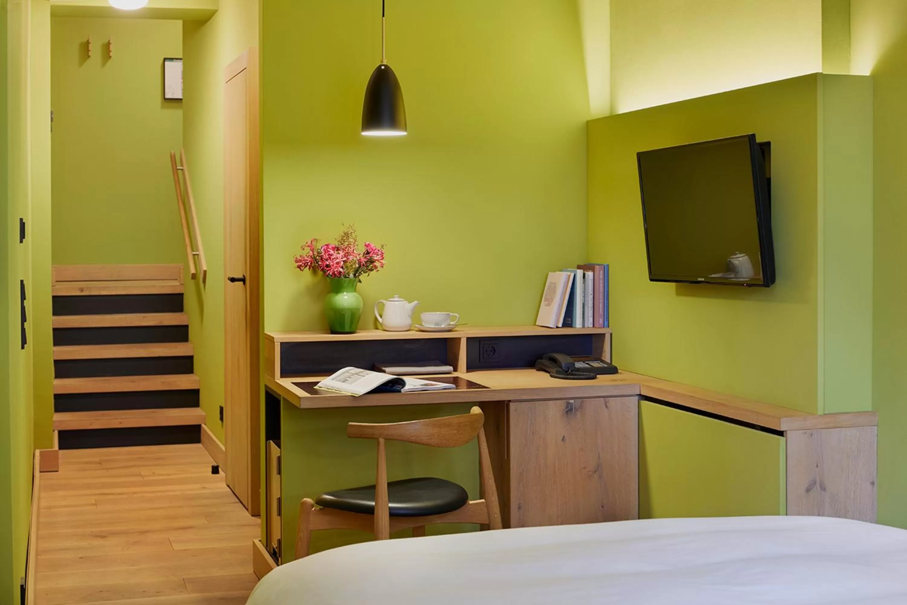 Photo of the whole room, Bed in Hotel Wedina an der Alster