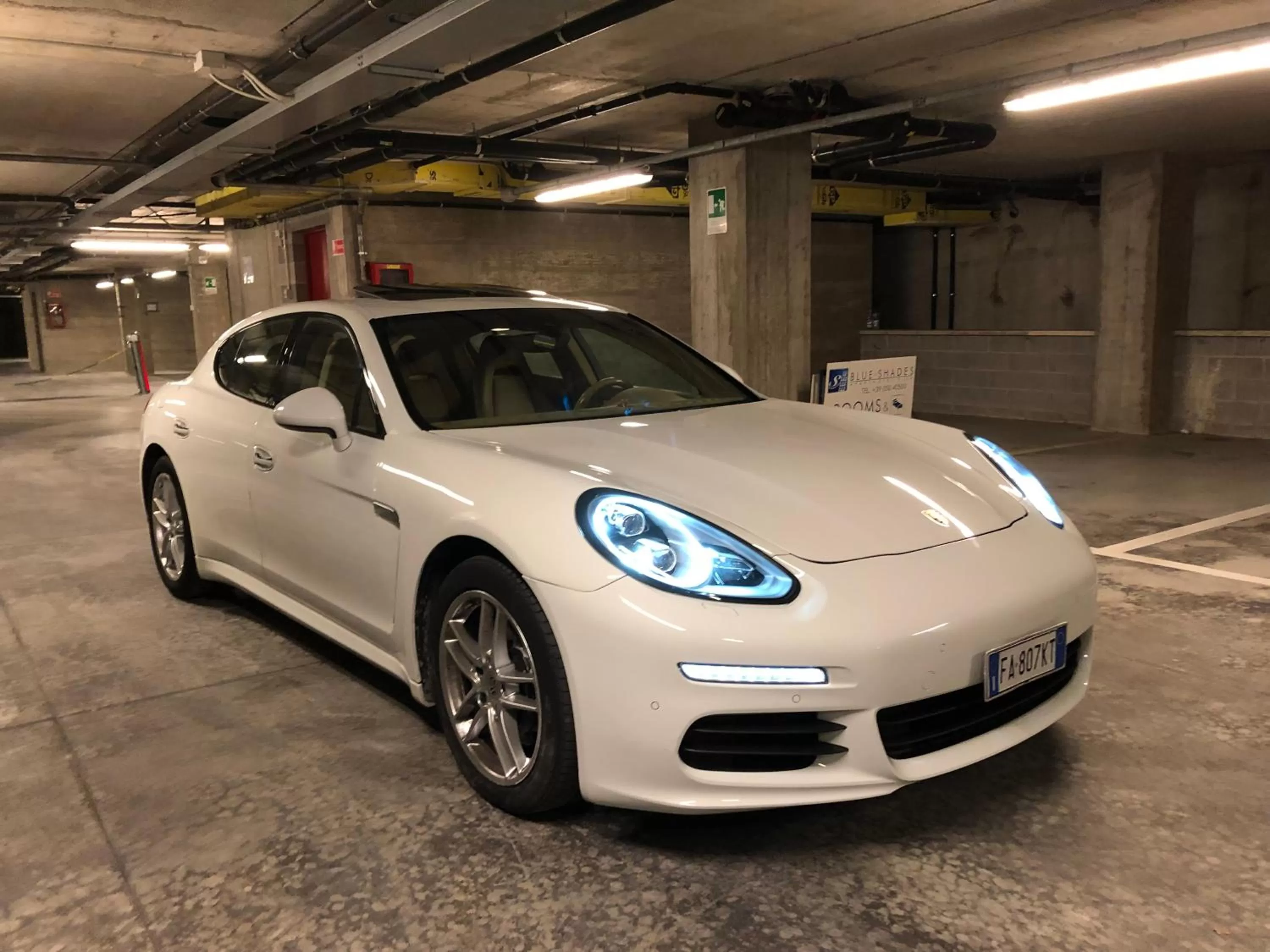 Parking in Blue Shades Hotel