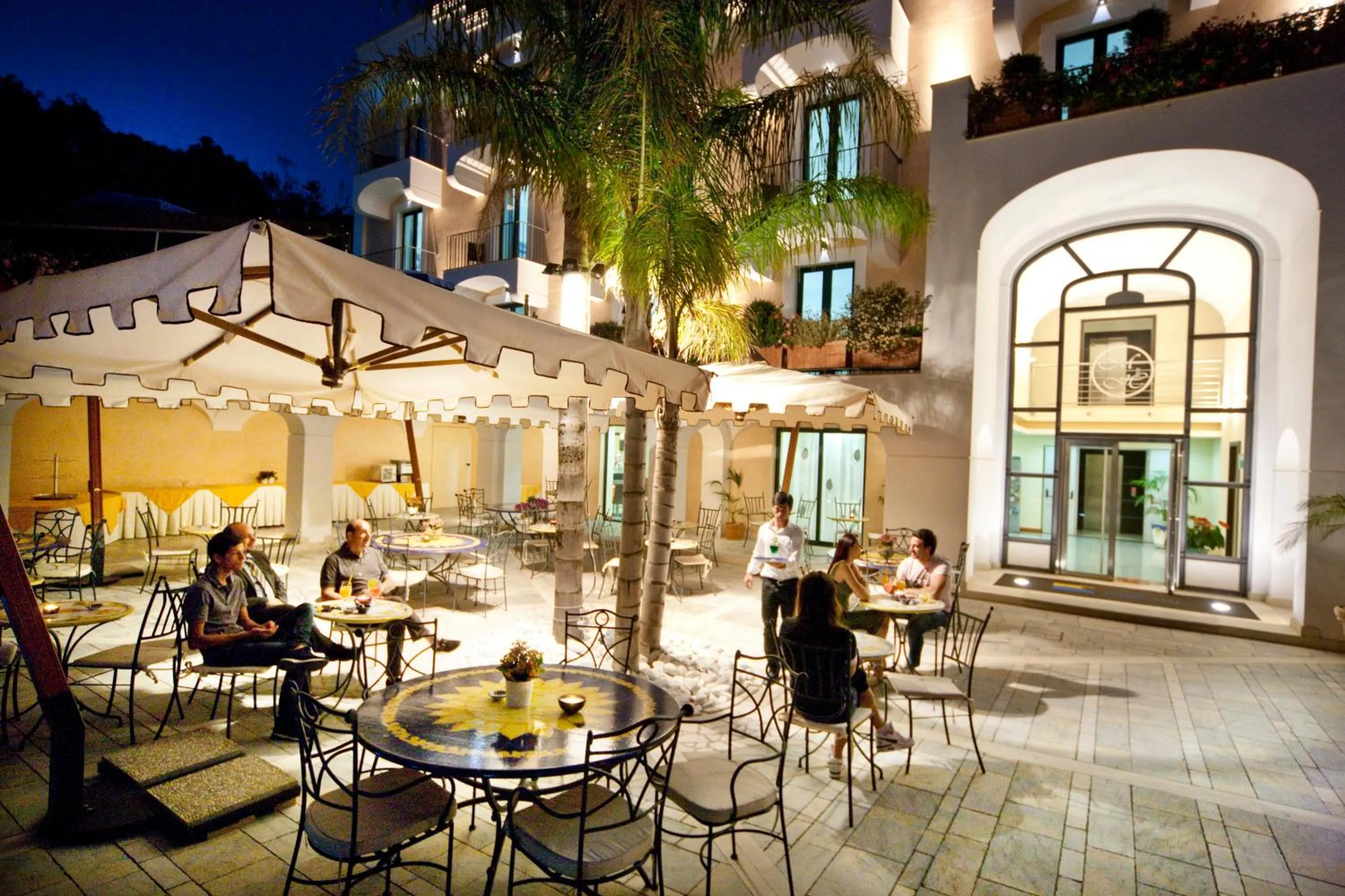 Property building in Hotel Murmann