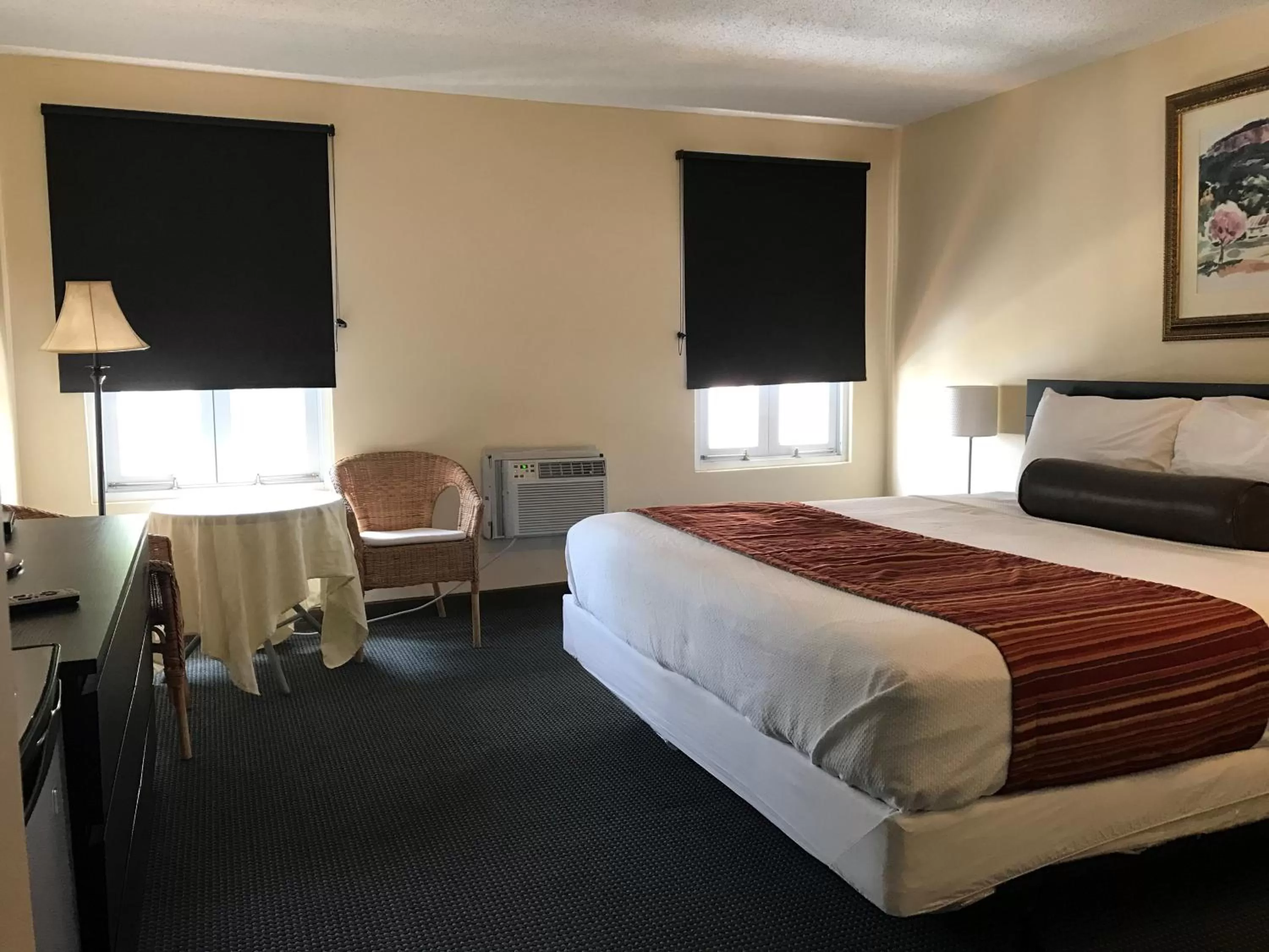 Photo of the whole room, Bed in Hotel Villa del Sol