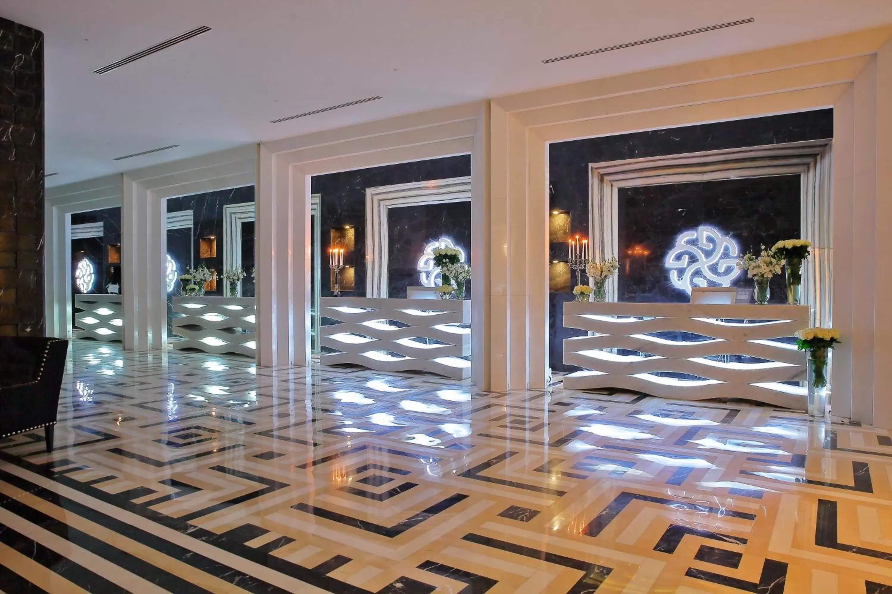 Lobby or reception in Hotel Marinela Sofia