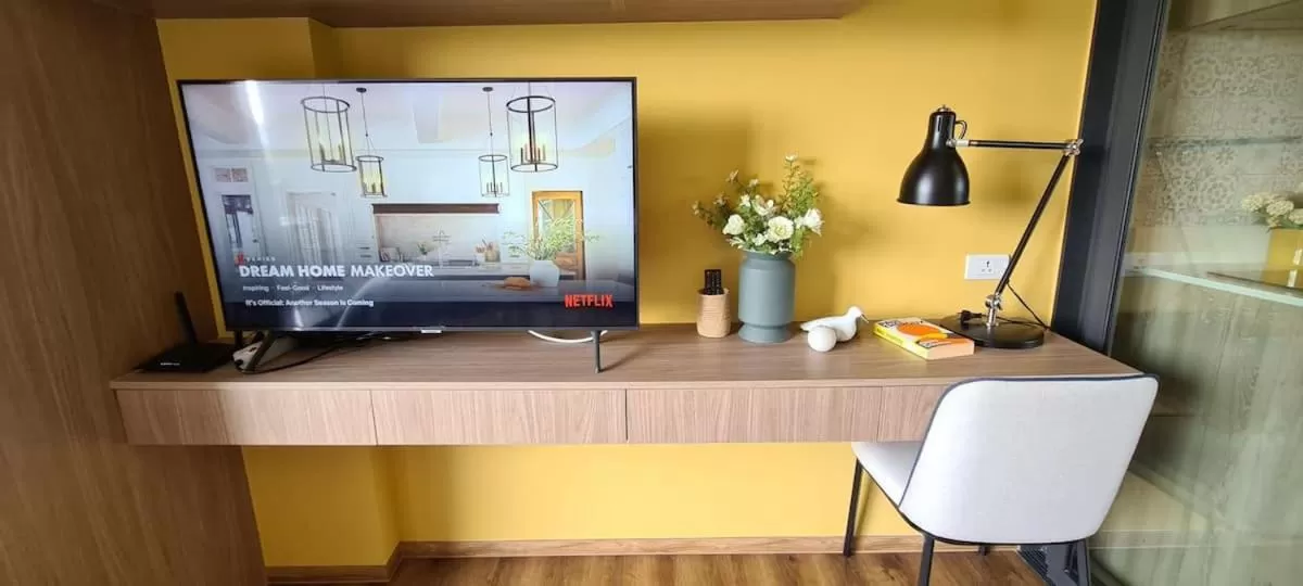 TV and multimedia in Huahin mountain view room near the beach