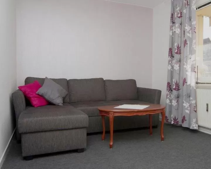 Seating area in Hotel Aveny Bed & Breakfast