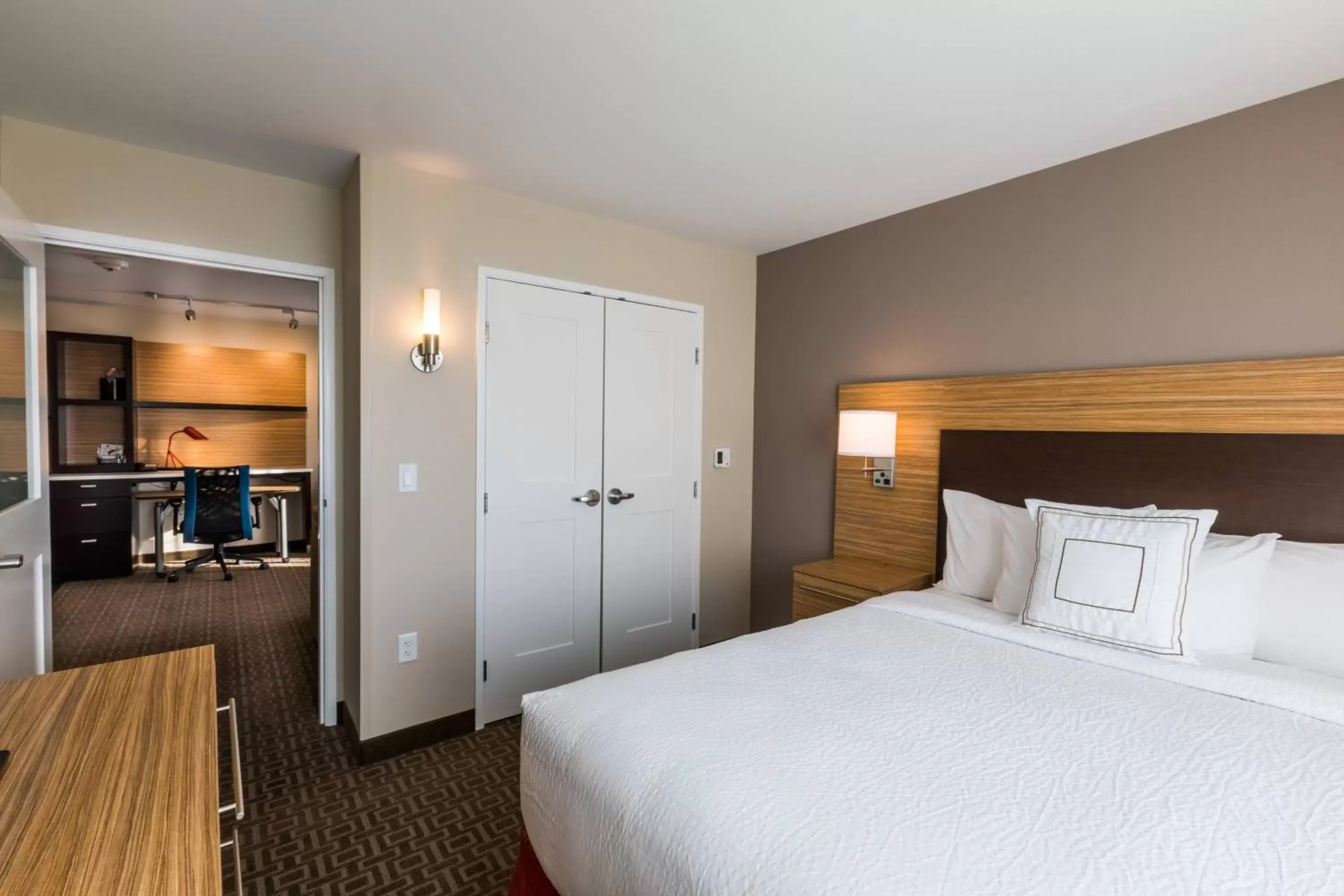 Bedroom, Bed in TownePlace Suites by Marriott Portland Beaverton