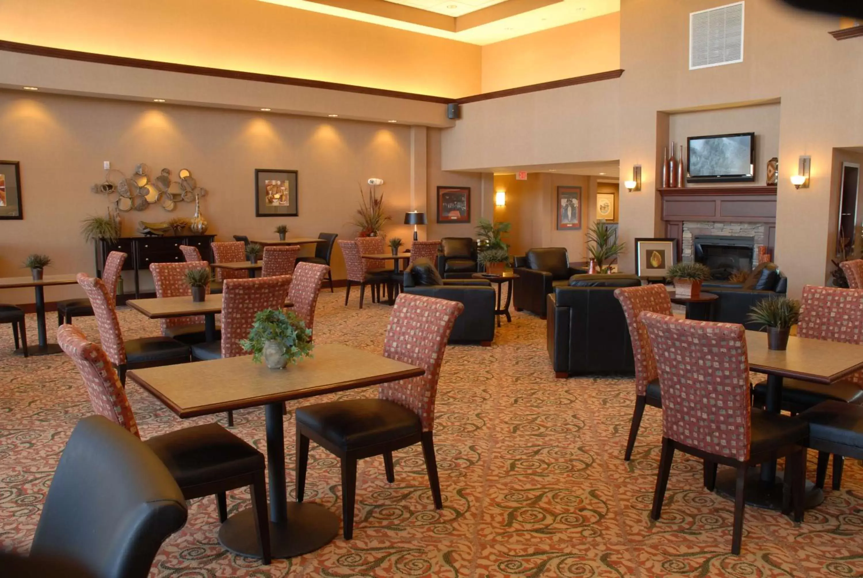 Lobby or reception, Restaurant/Places to Eat in Homewood Suites - Rock Springs