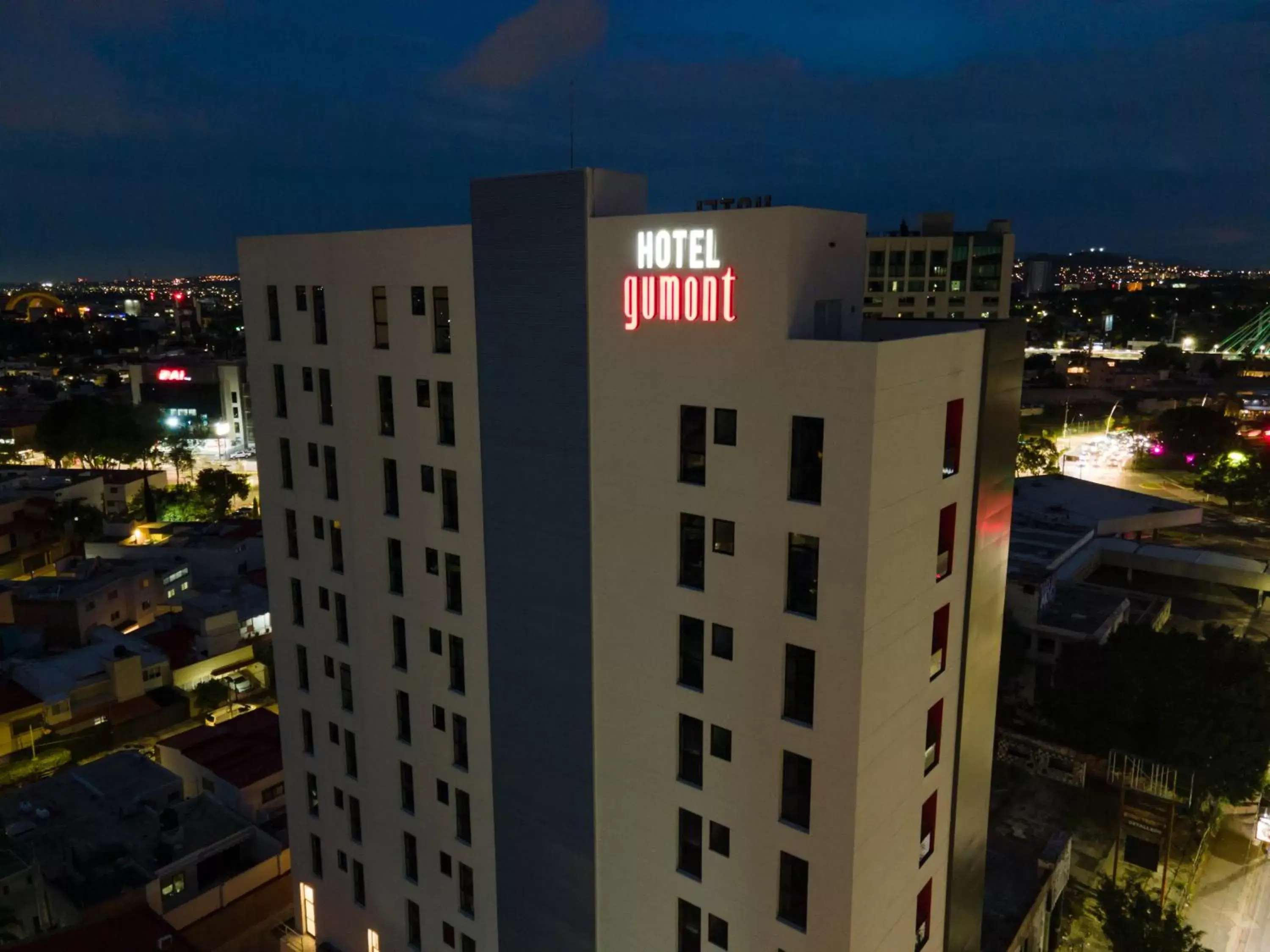 Property building in Gumont Guadalajara López Mateos - Minerva Property building in Gumont Guadalajara López Mateos - Minerva