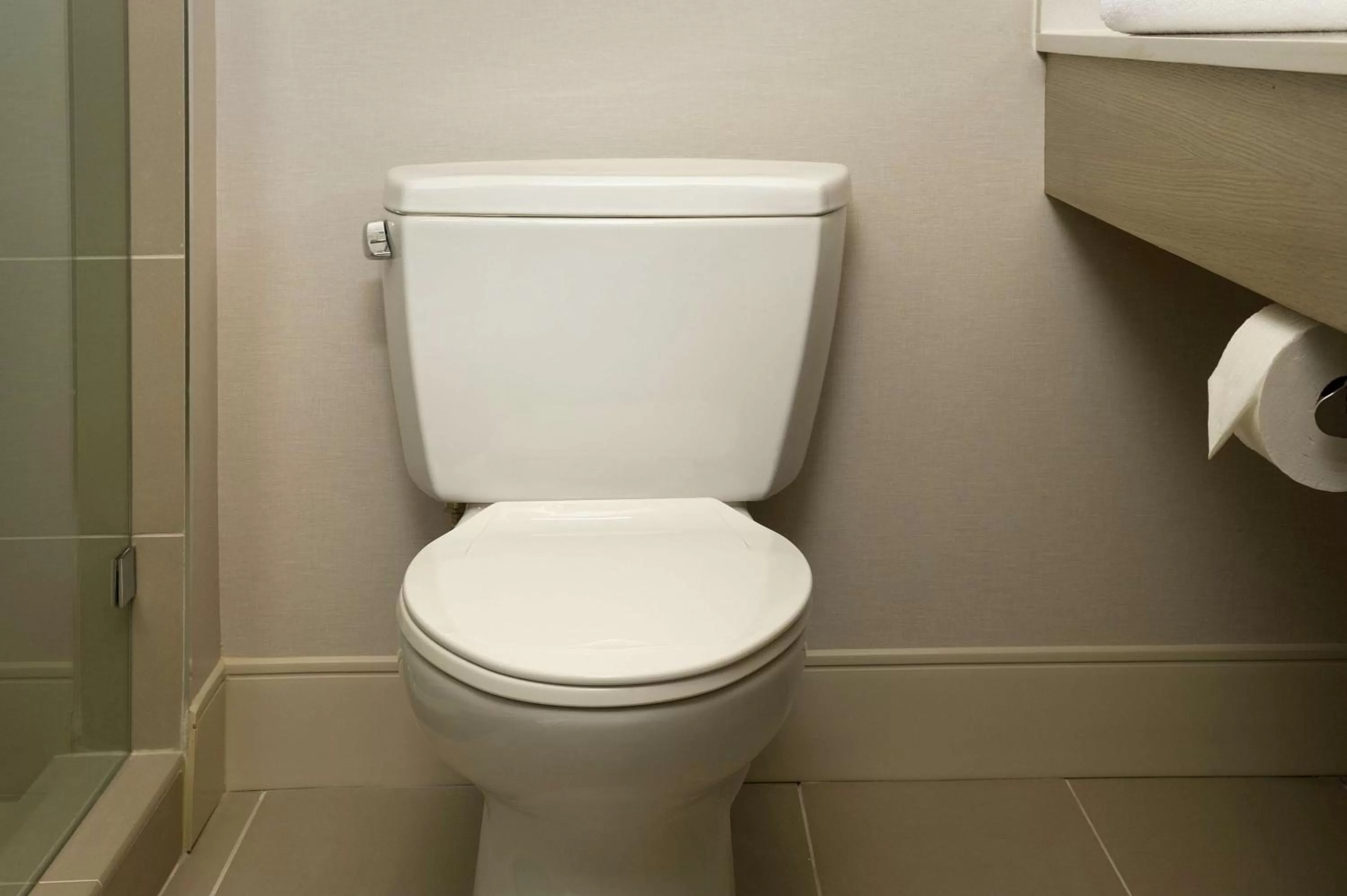 Bathroom in Hilton Garden Inn Miami South Beach