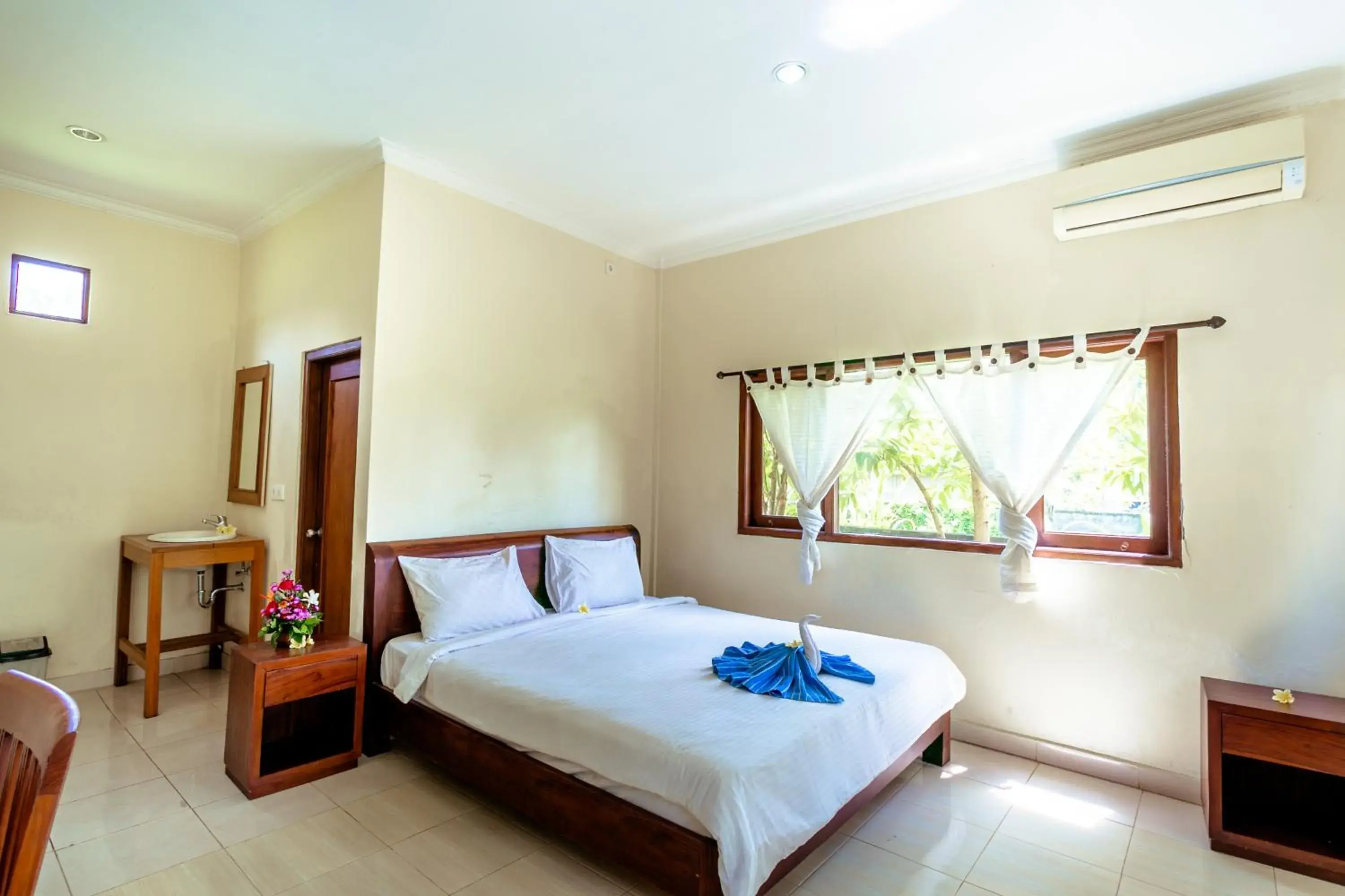 Bedroom, Bed in Teba House Bisma Ubud by ecommerceloka
