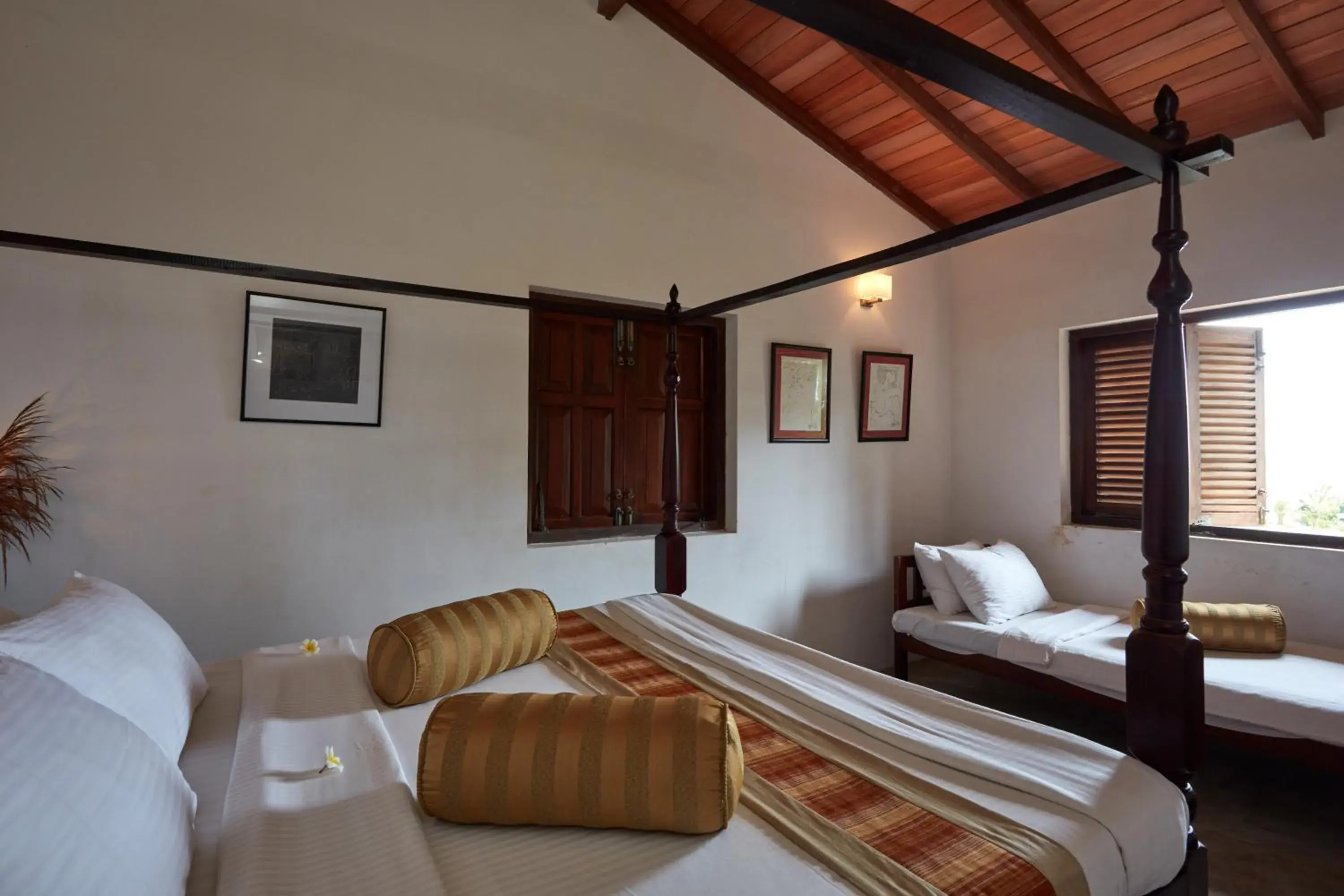 Deluxe Double Room with Sea View in Villa Sunbird Negombo Deluxe Double Room with Sea View in Villa Sunbird Negombo