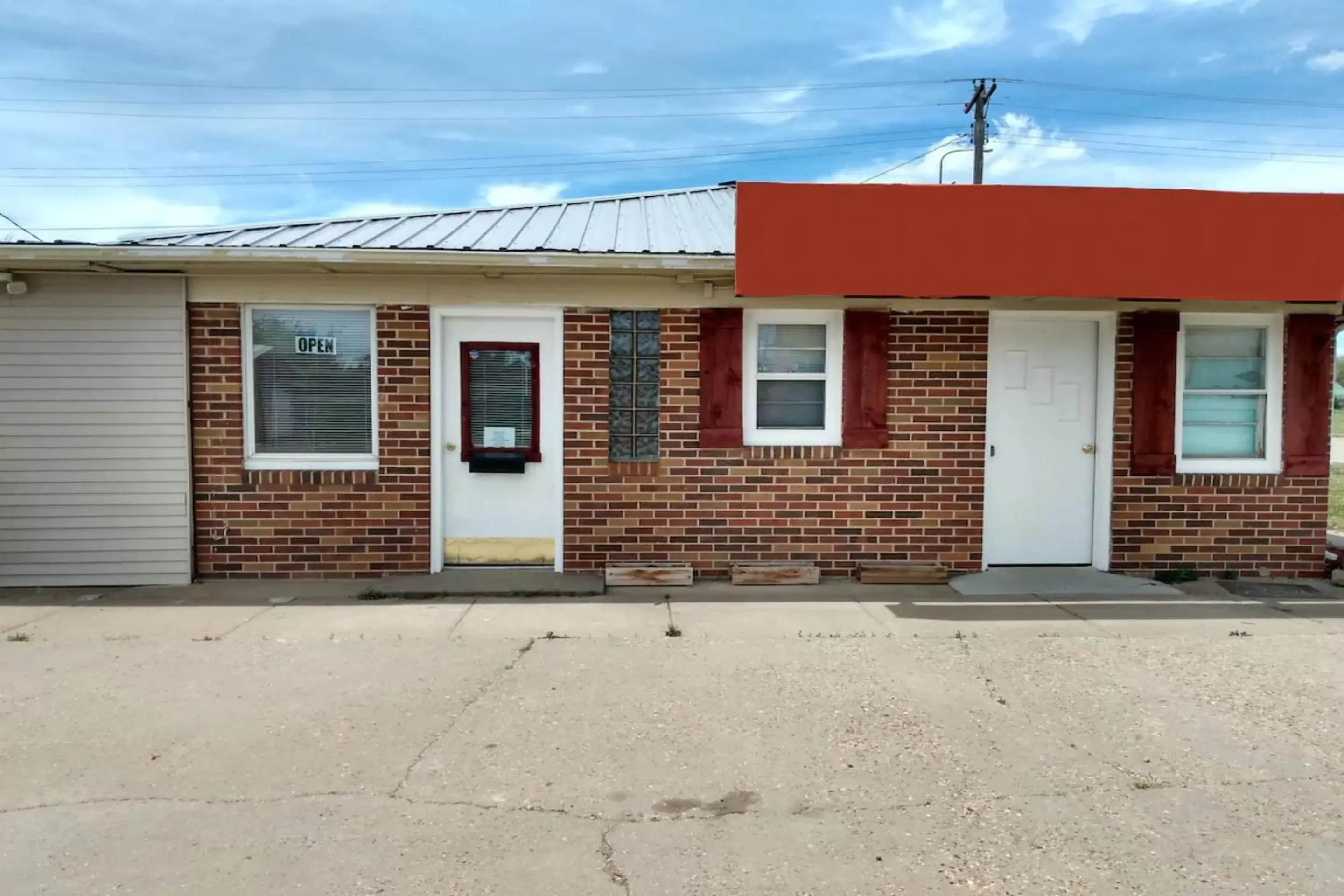 Facade/entrance, Property Building in Love Hotels Murdo by OYO on Interstate 90