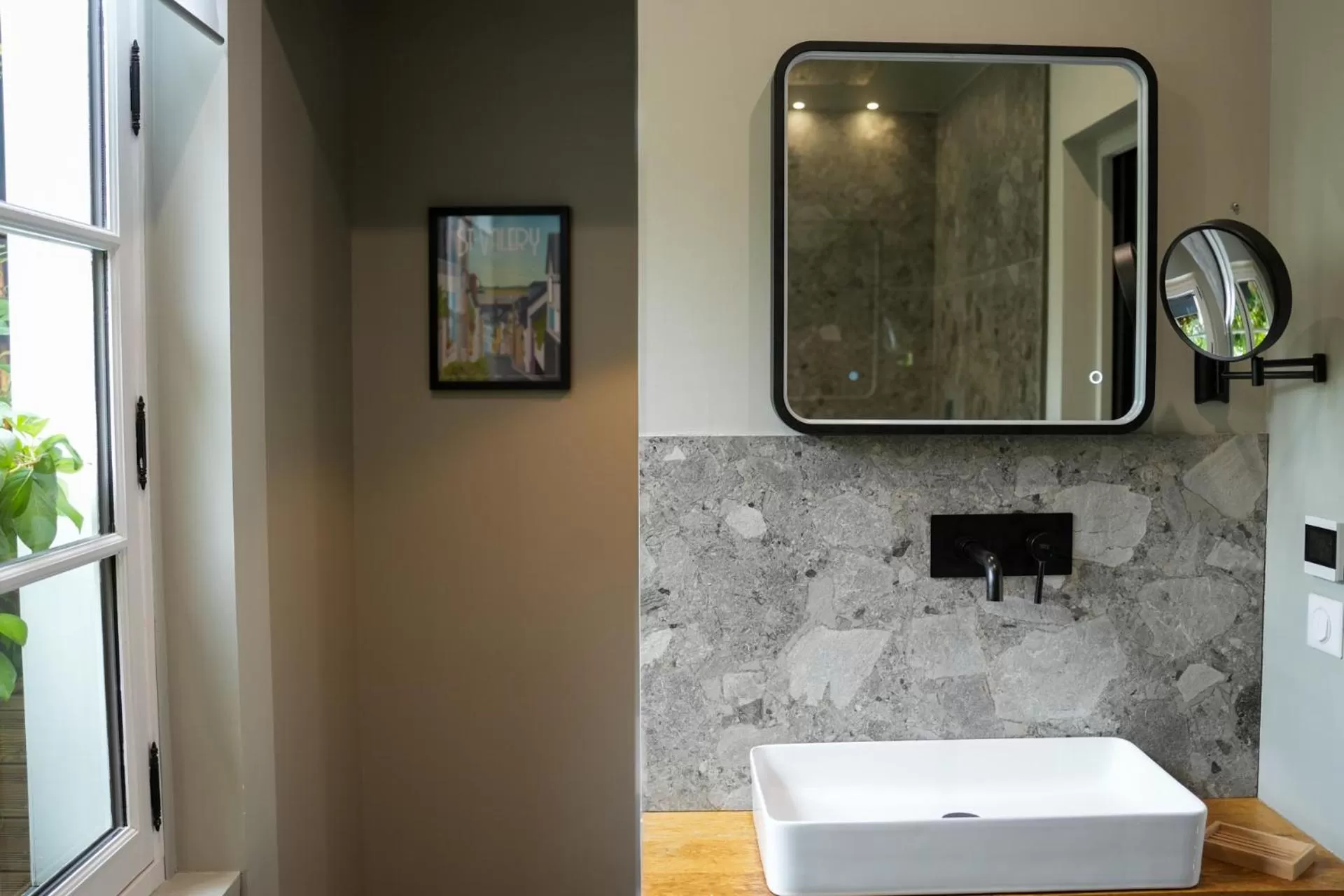 Bathroom in Maison d'hôtes du Jardin