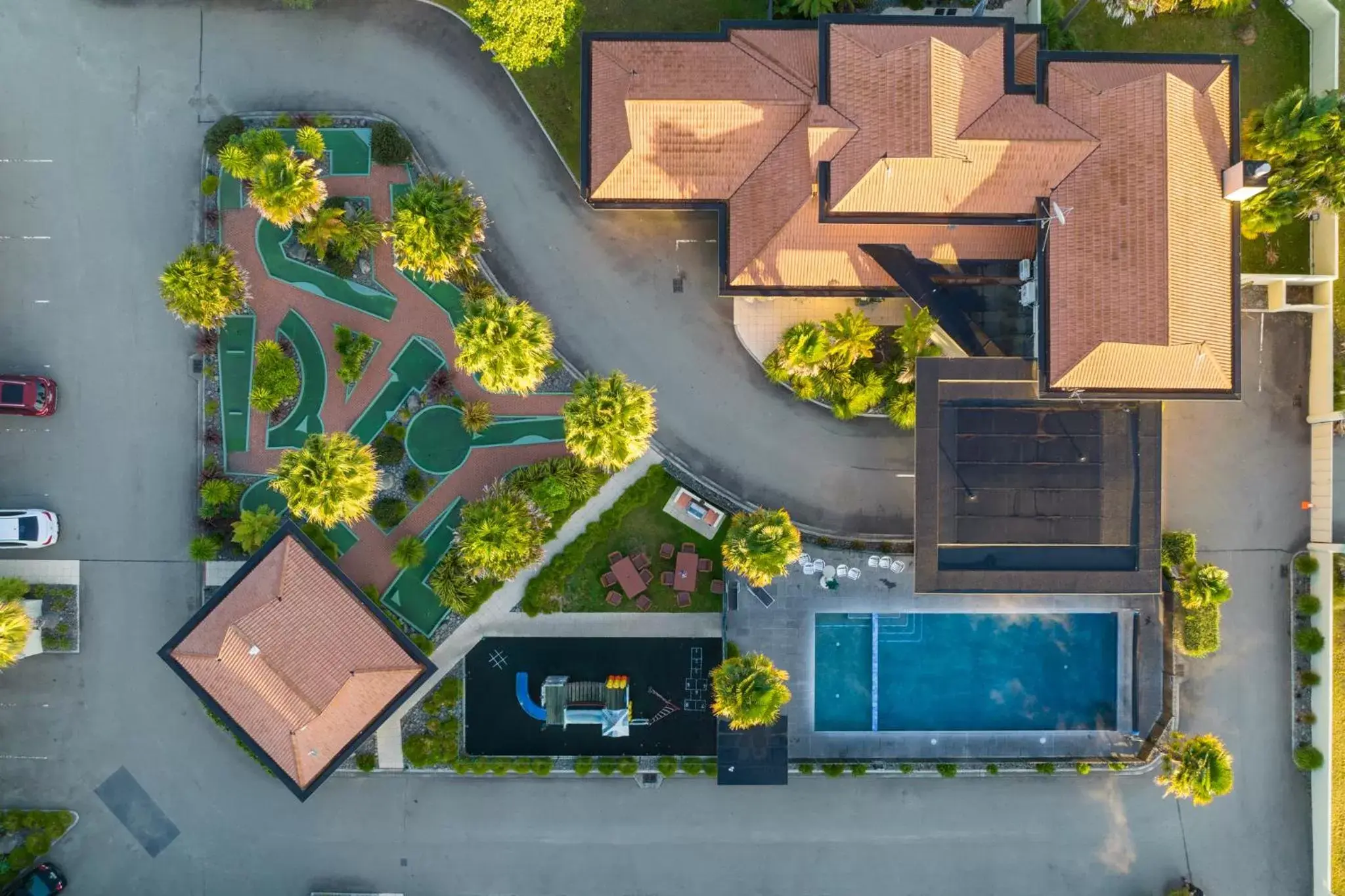 Property building, Bird's-eye View in Regal Palms Resort