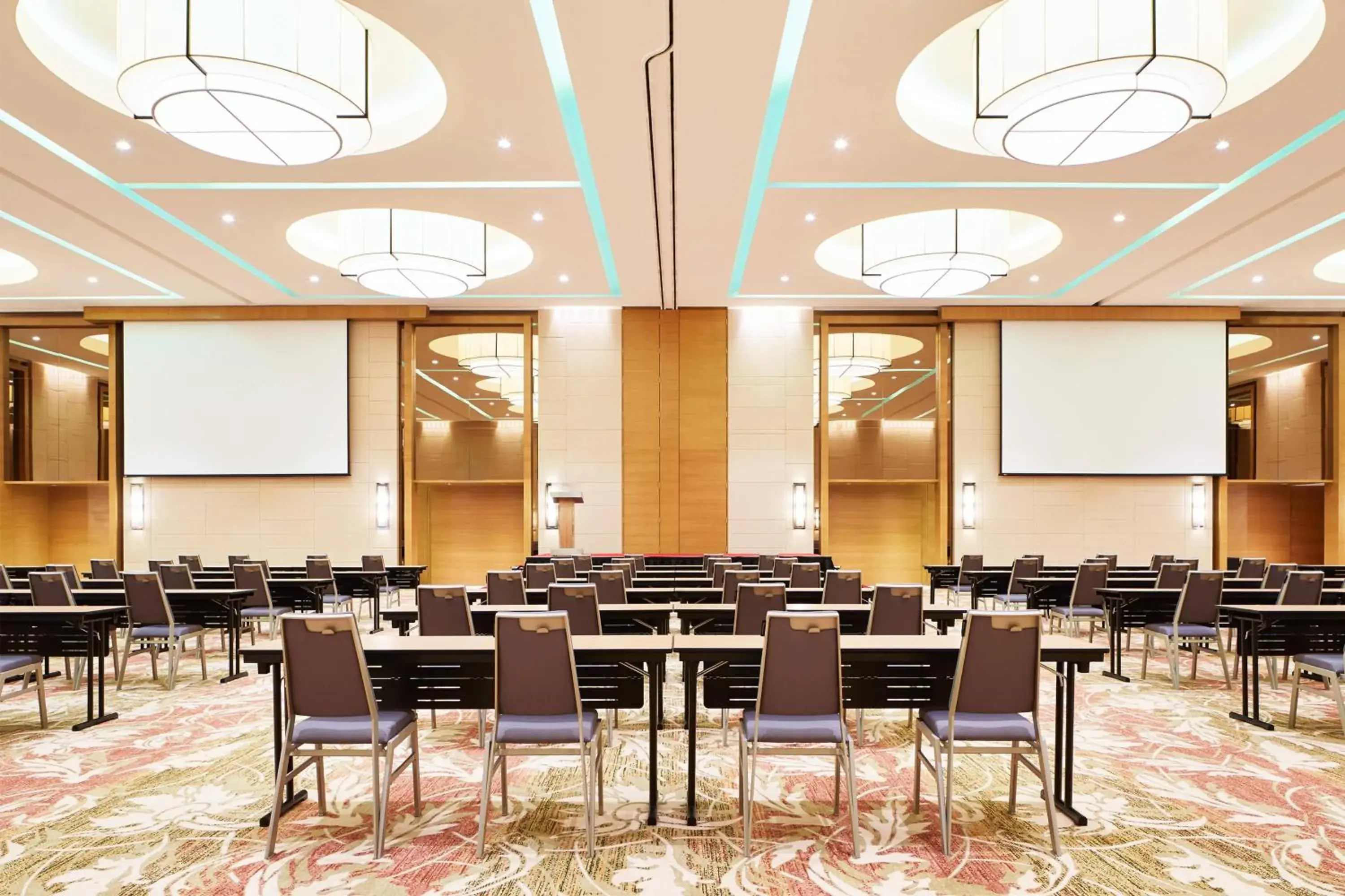 Meeting/conference room in Four Points by Sheraton Puchong