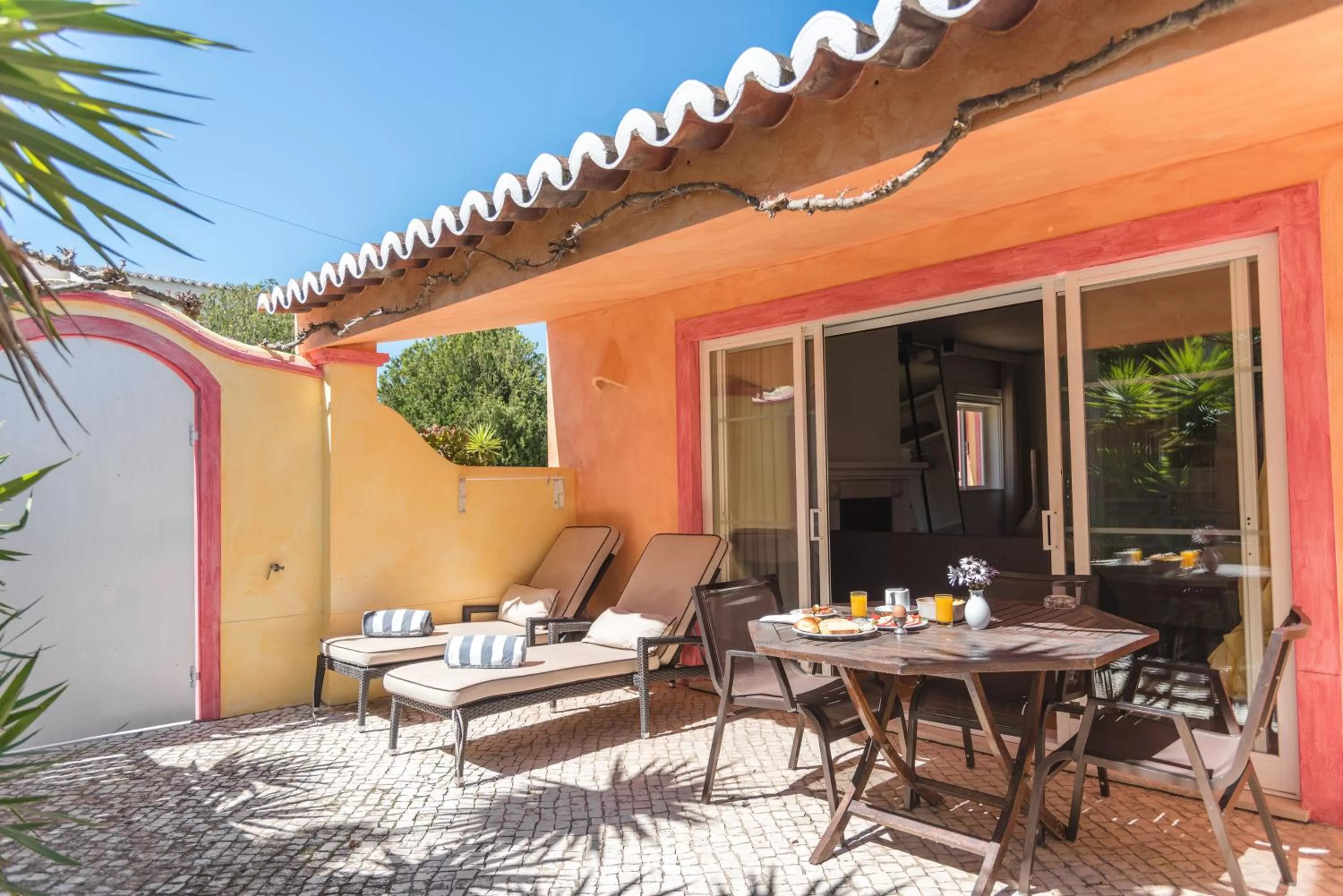 Patio in Costa d'Oiro Ambiance Village