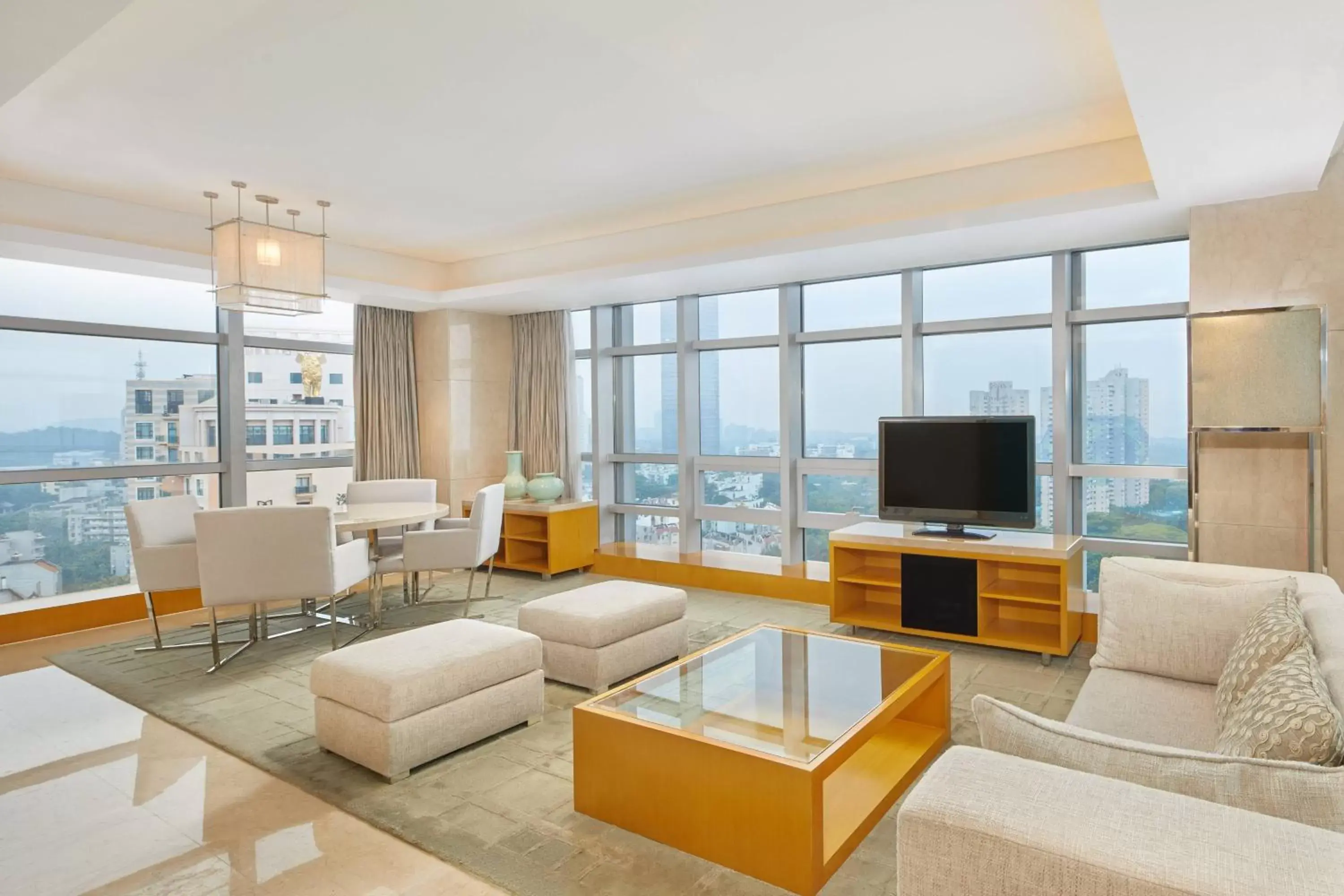 Living room, Seating Area in The Westin Shenzhen Nanshan