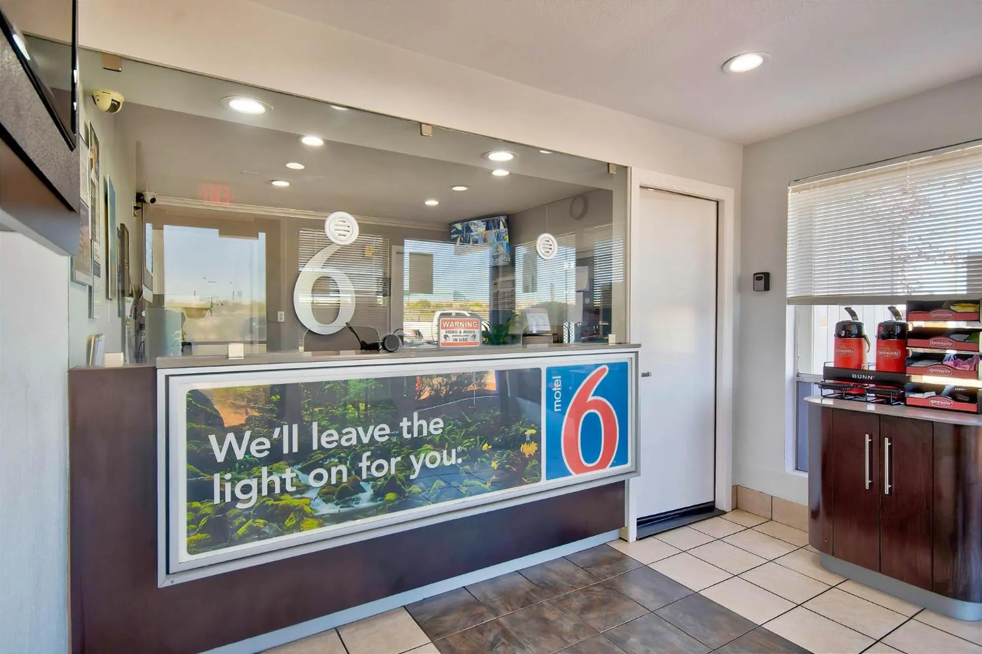 Area and facilities in Motel 6-Vallejo, CA - Six Flags West