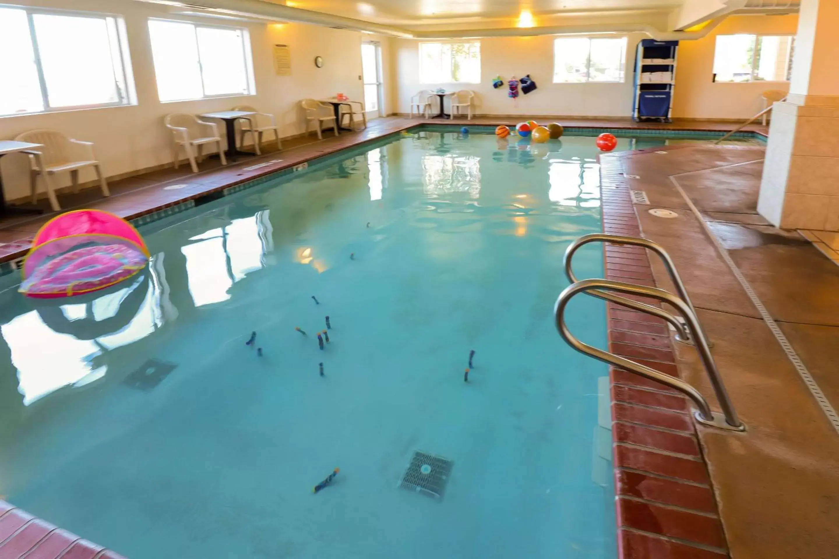 Pool view, Swimming Pool in Quality Inn & Suites Sequim at Olympic National Park