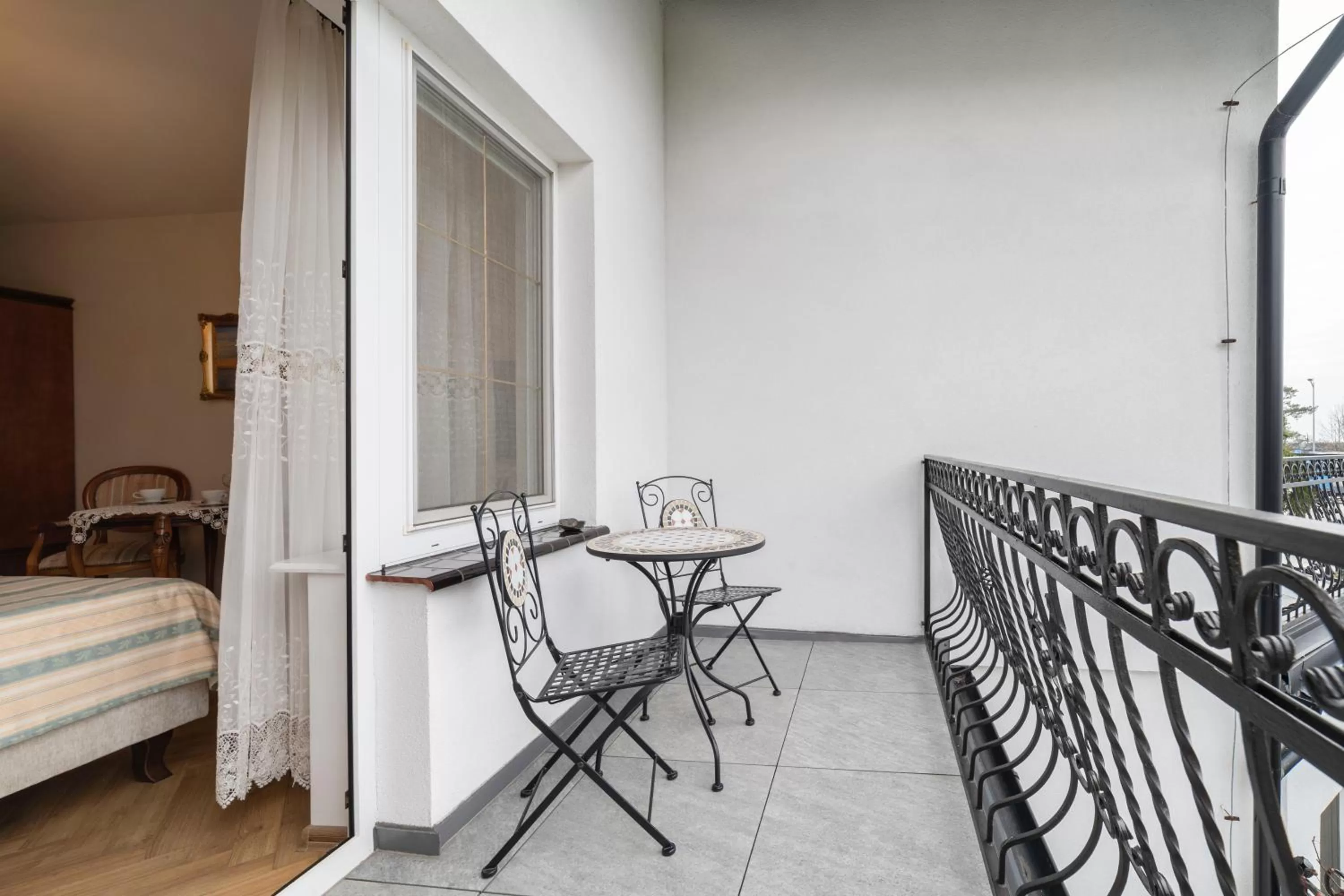 Balcony/Terrace, Bed in Pensjonat & Restauracja Admirał