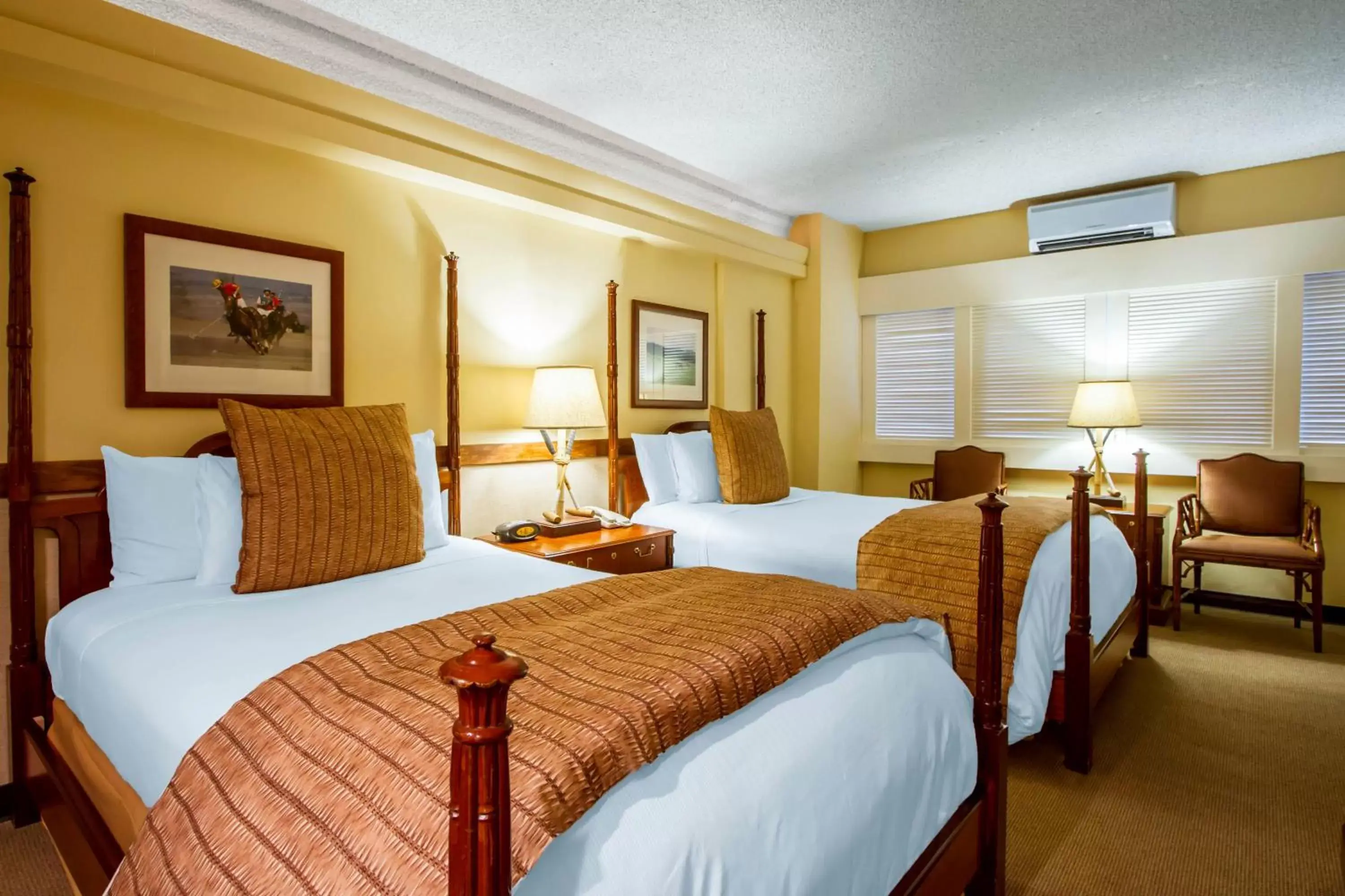 Bed in The Equus Bed in The Equus