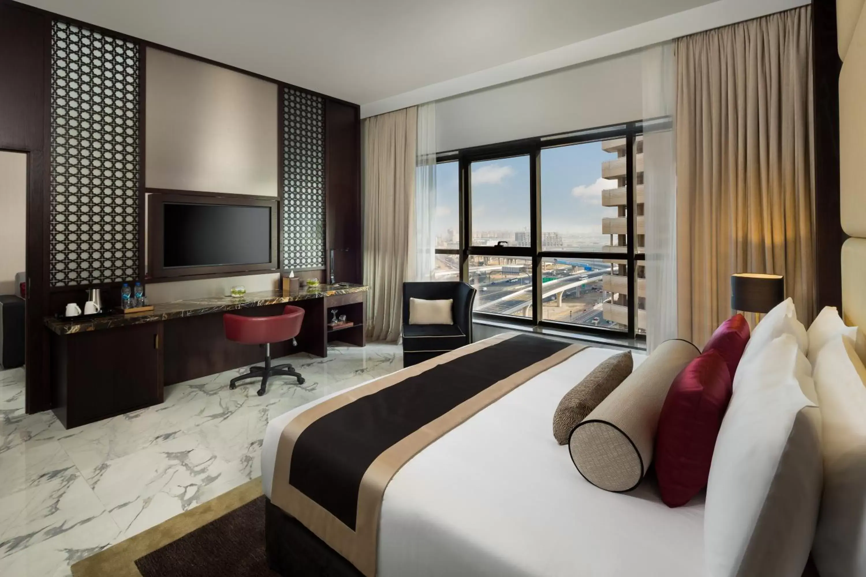 Bed, Seating Area in Millennium Place Dubai Marina