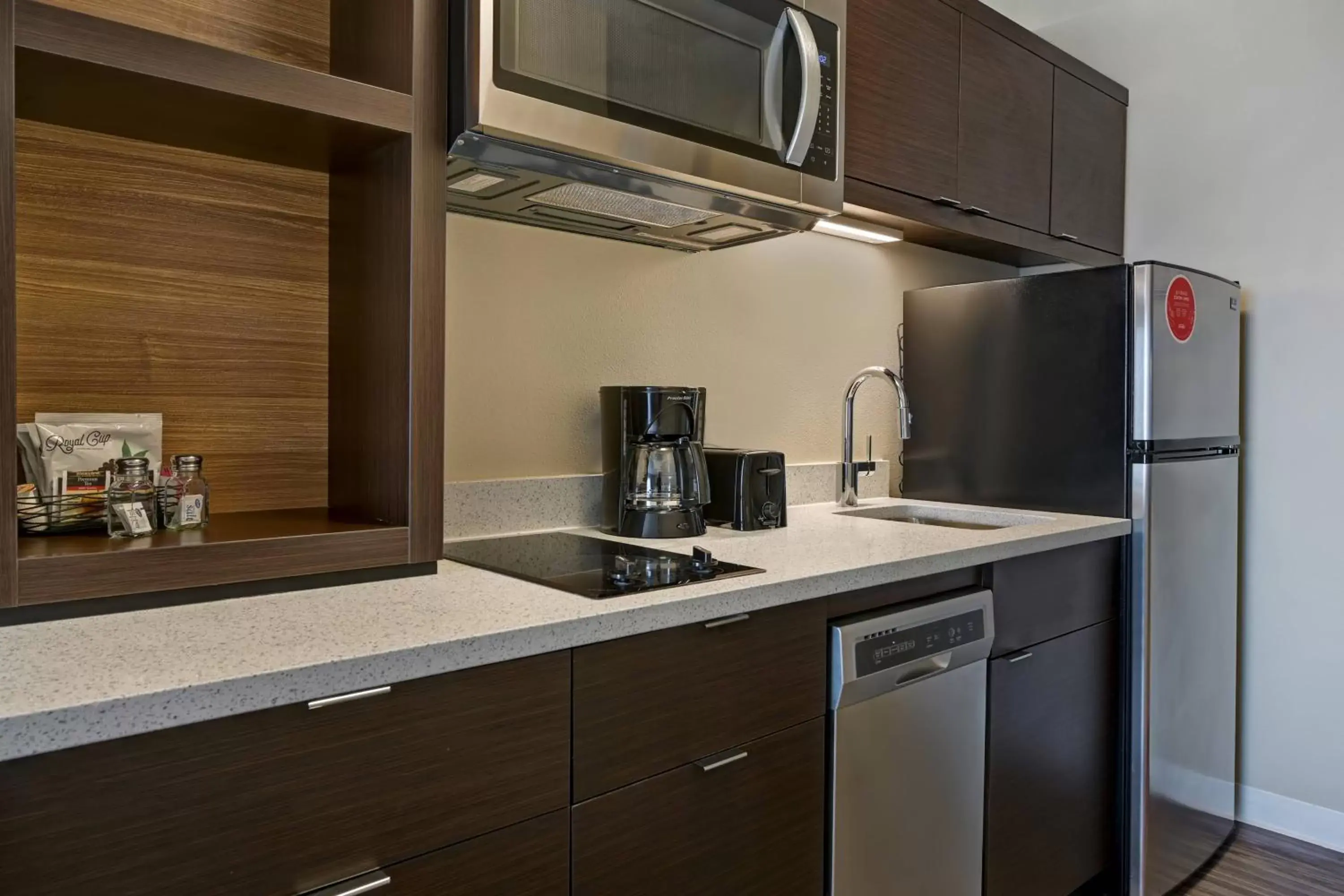 Kitchen or kitchenette, Kitchen/Kitchenette in TownePlace Suites by Marriott El Paso East/I-10