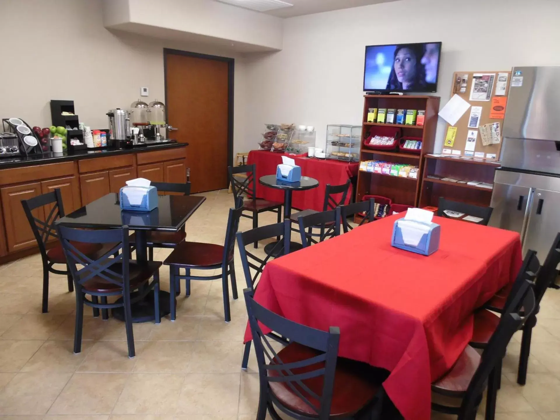 Restaurant/Places to Eat in Hotel Cotulla