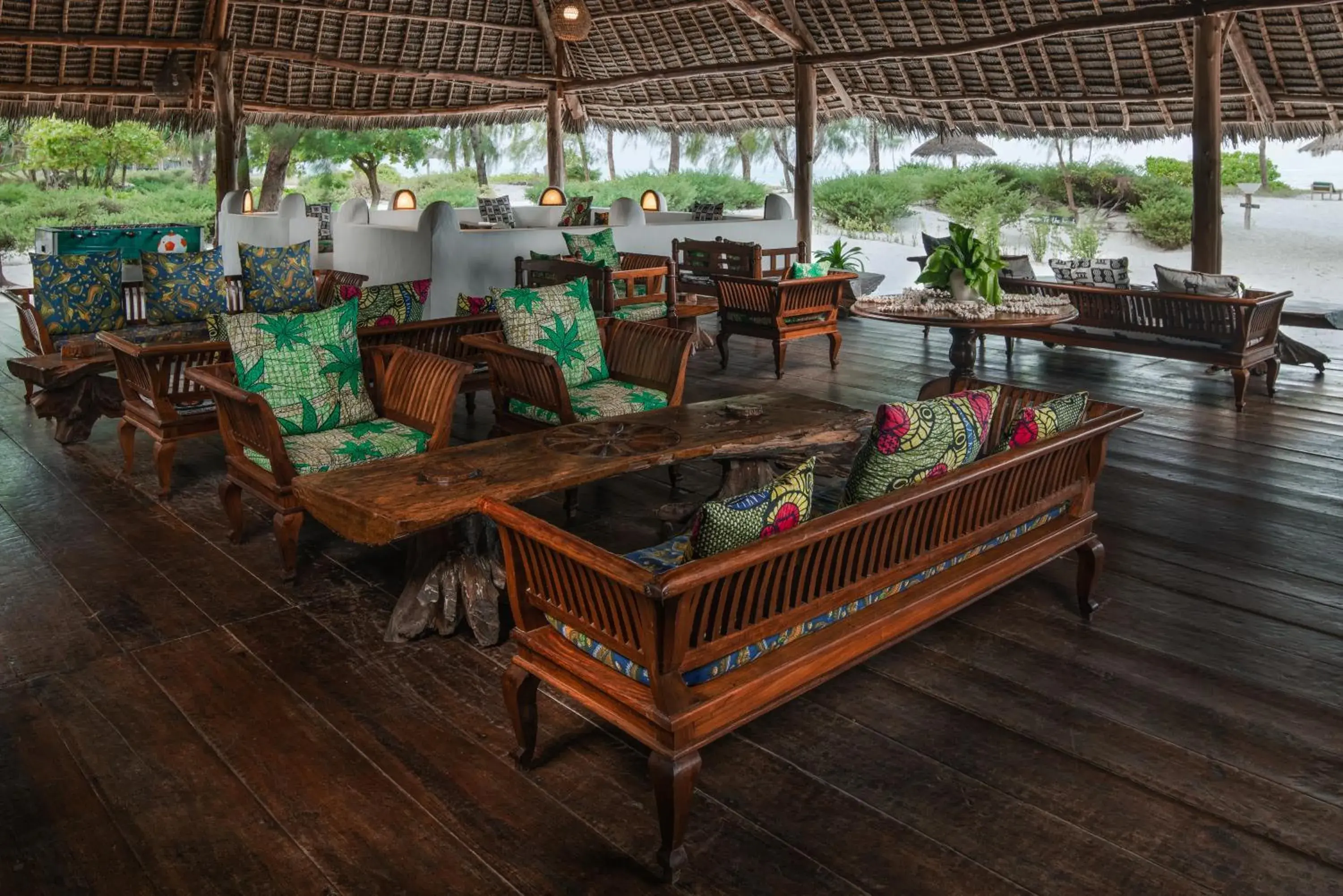 Lounge or bar in Hakuna Majiwe Beach Lodge Zanzibar