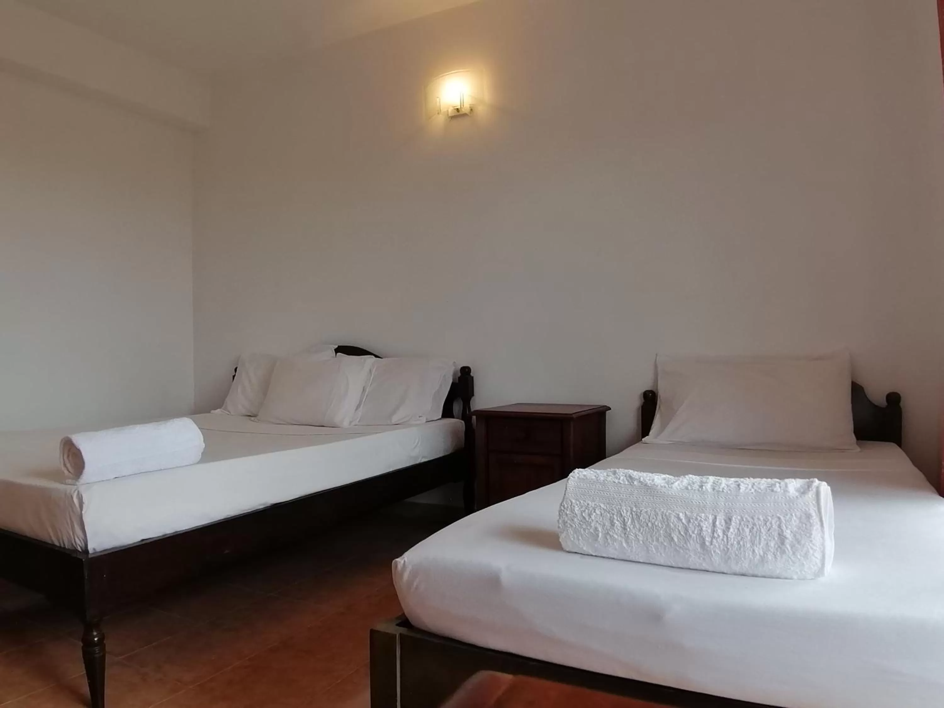 Bed in Kandy Unique Hotel