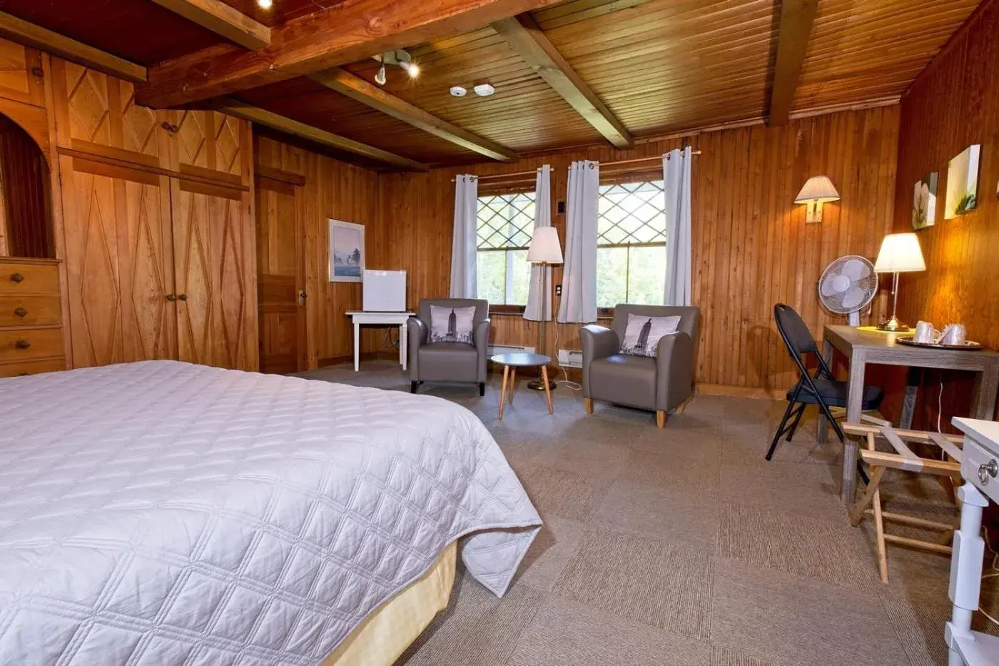 Seating area in Auberge Les Sources