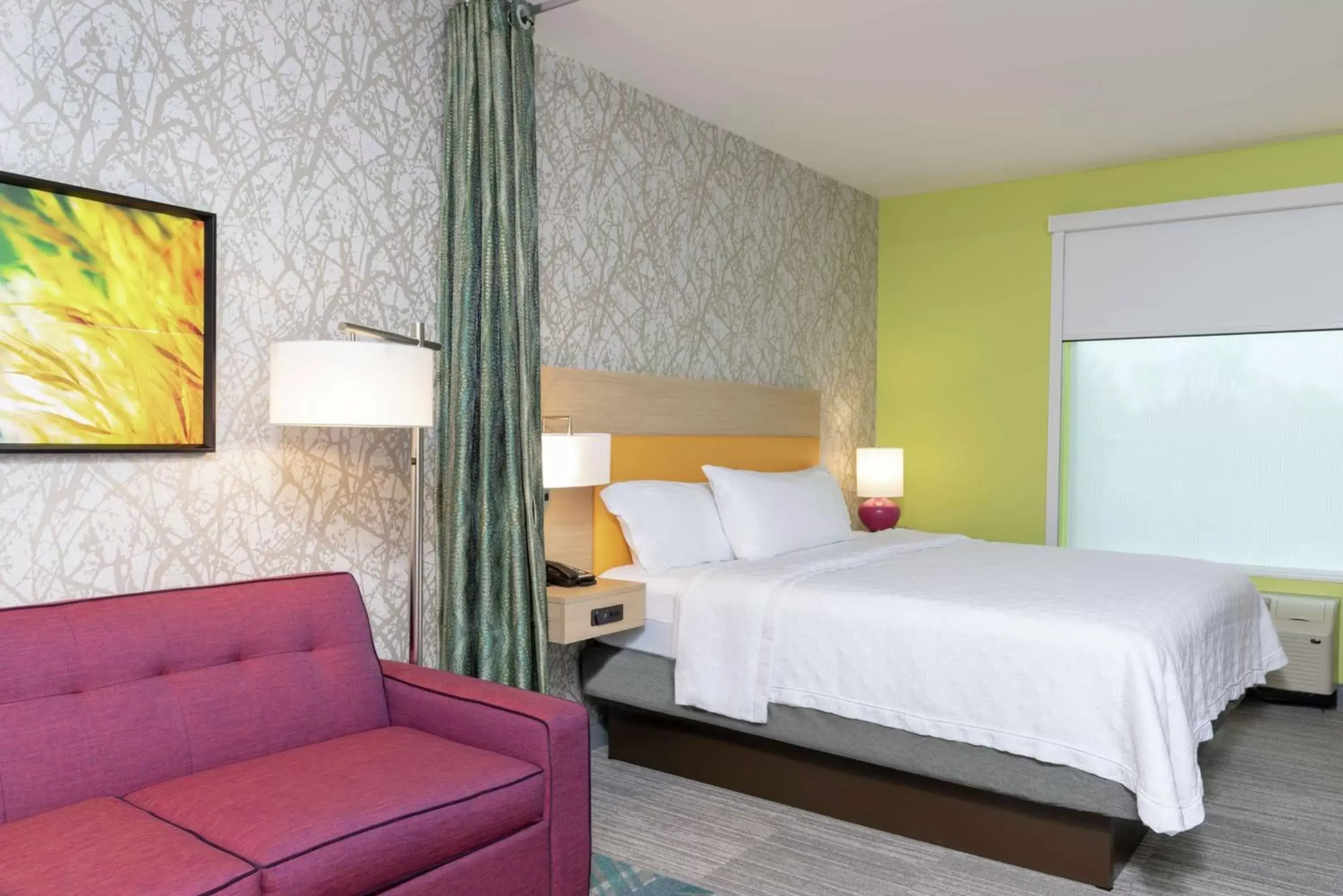 Bed in Home2 Suites By Hilton Indianapolis Airport