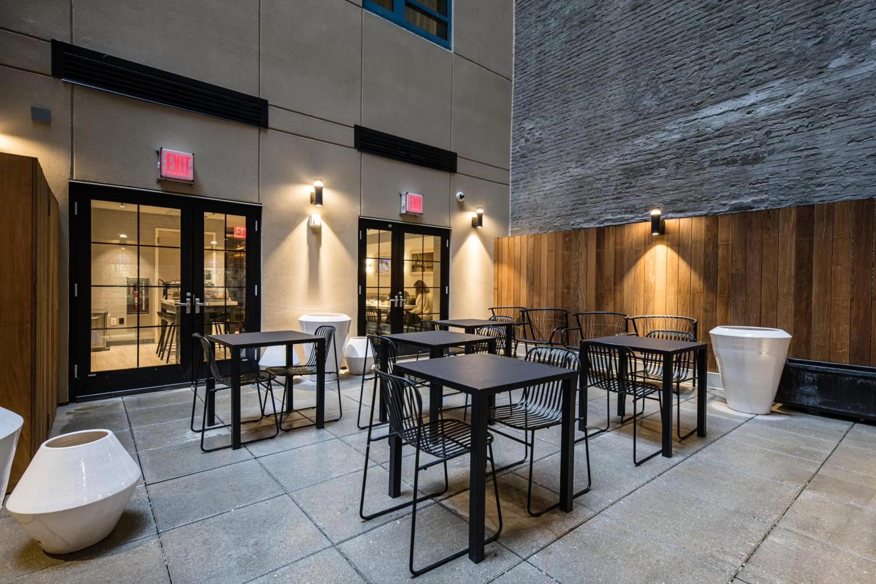 Patio in Pestana Park Avenue