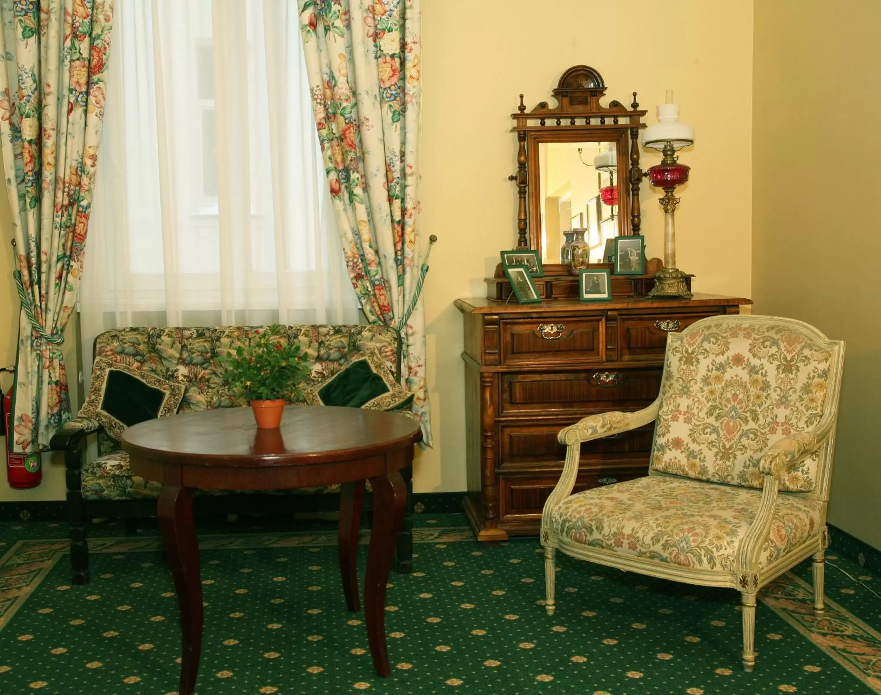 Lobby or reception, Seating Area in Hotel Gutenbergs