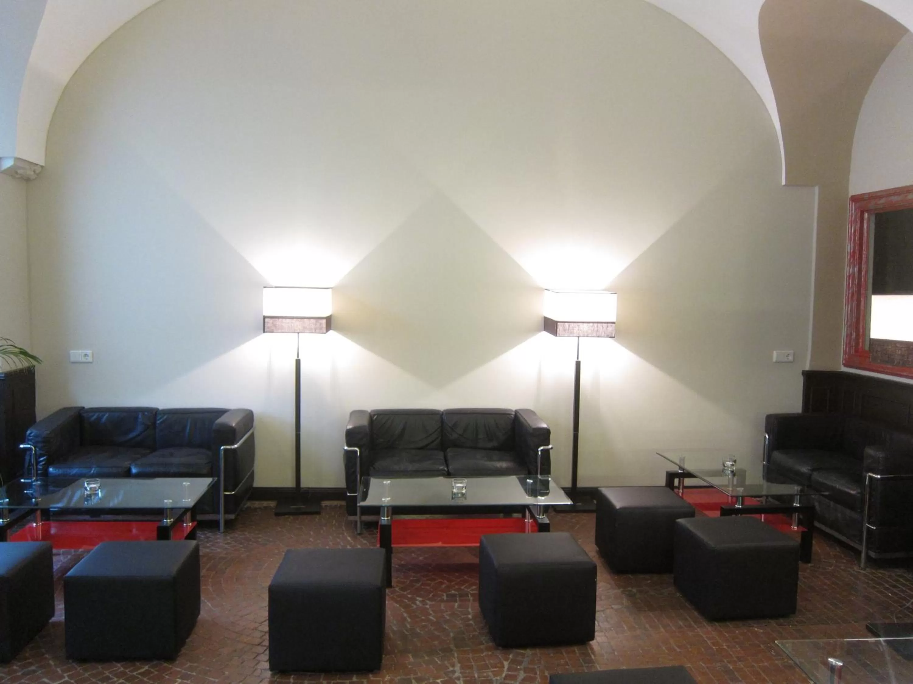 Lounge or bar in Bon-Apart