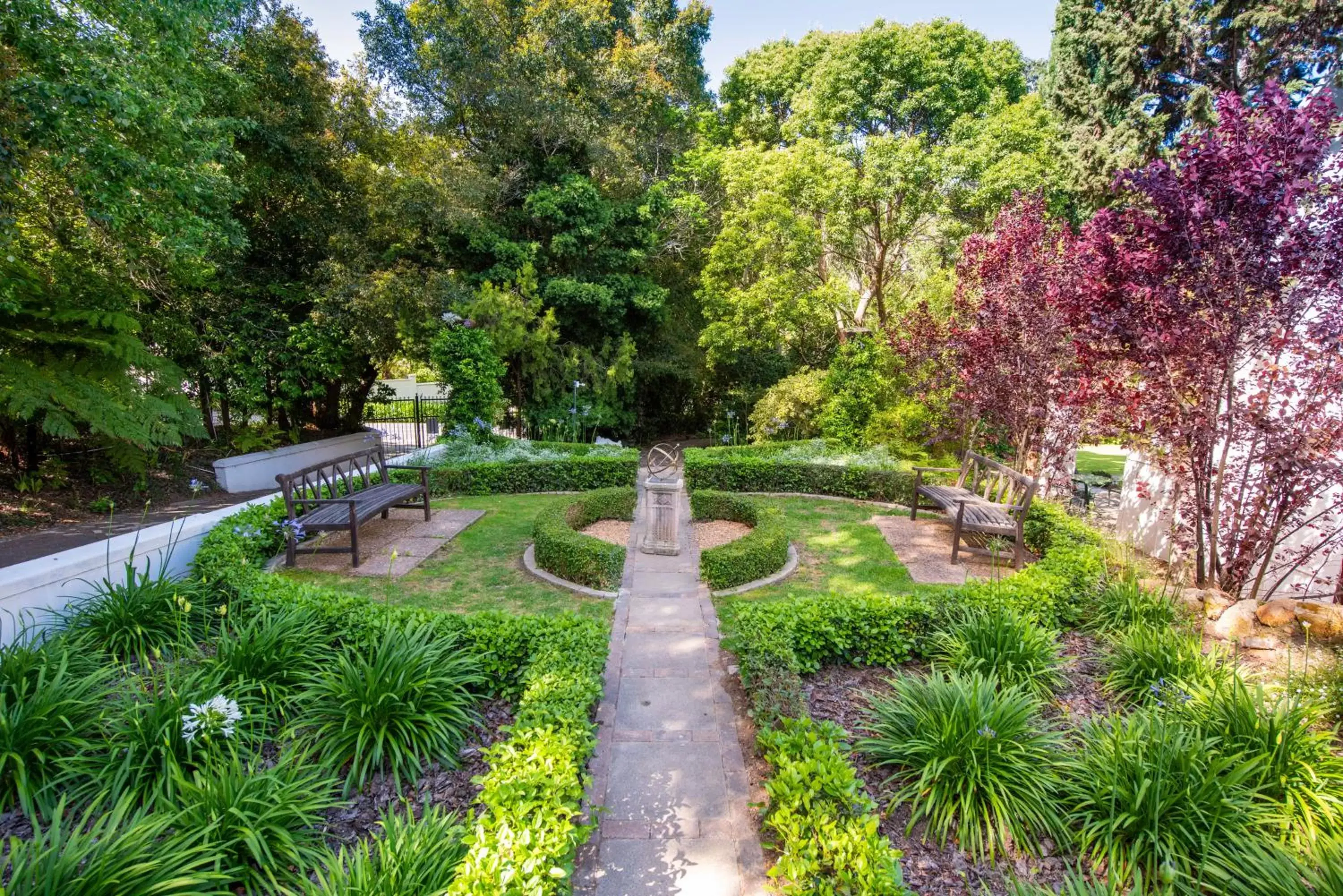 Garden in The Cellars-Hohenort