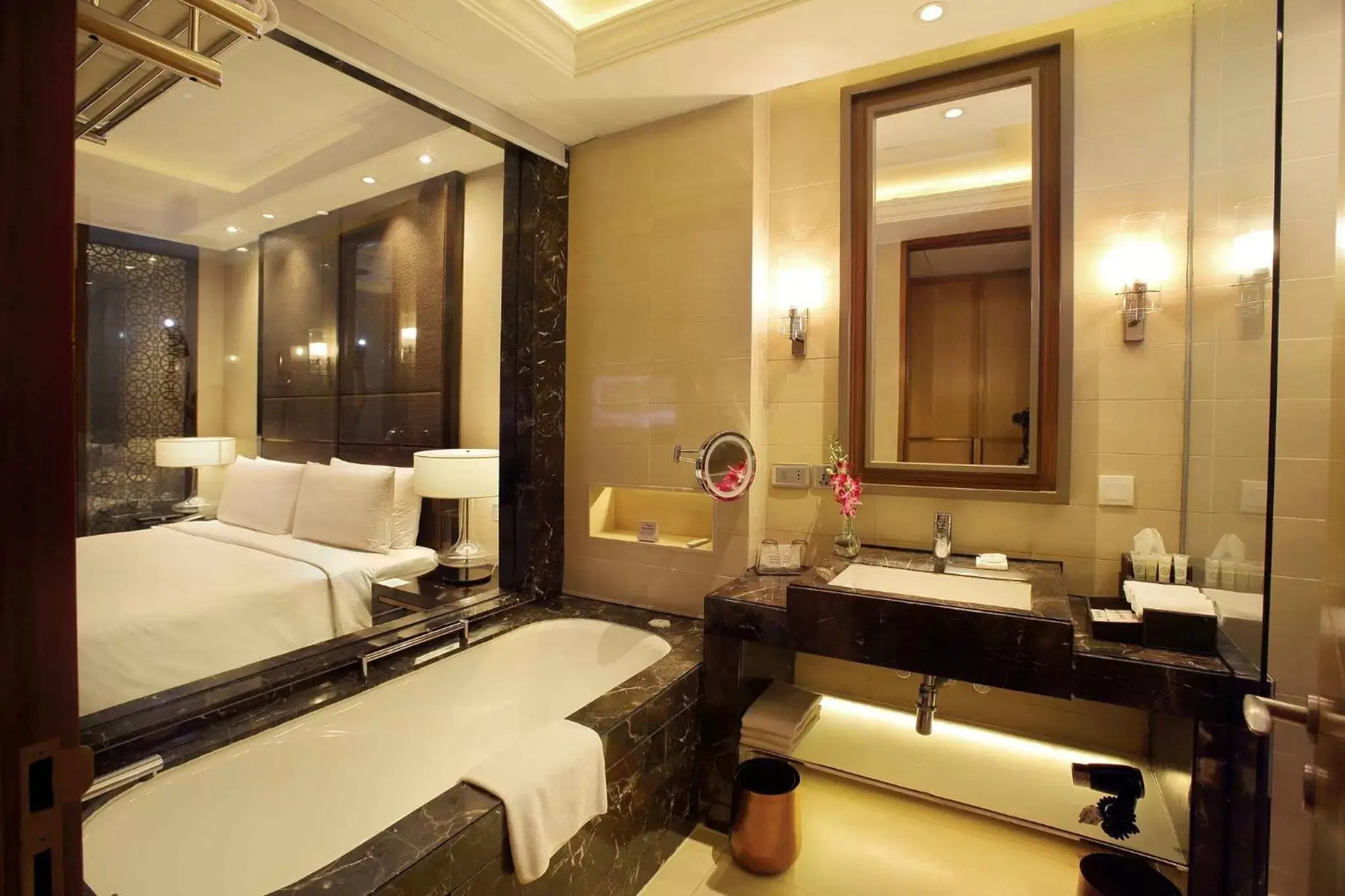 Bathroom in Crowne Plaza New Delhi Mayur Vihar Noida