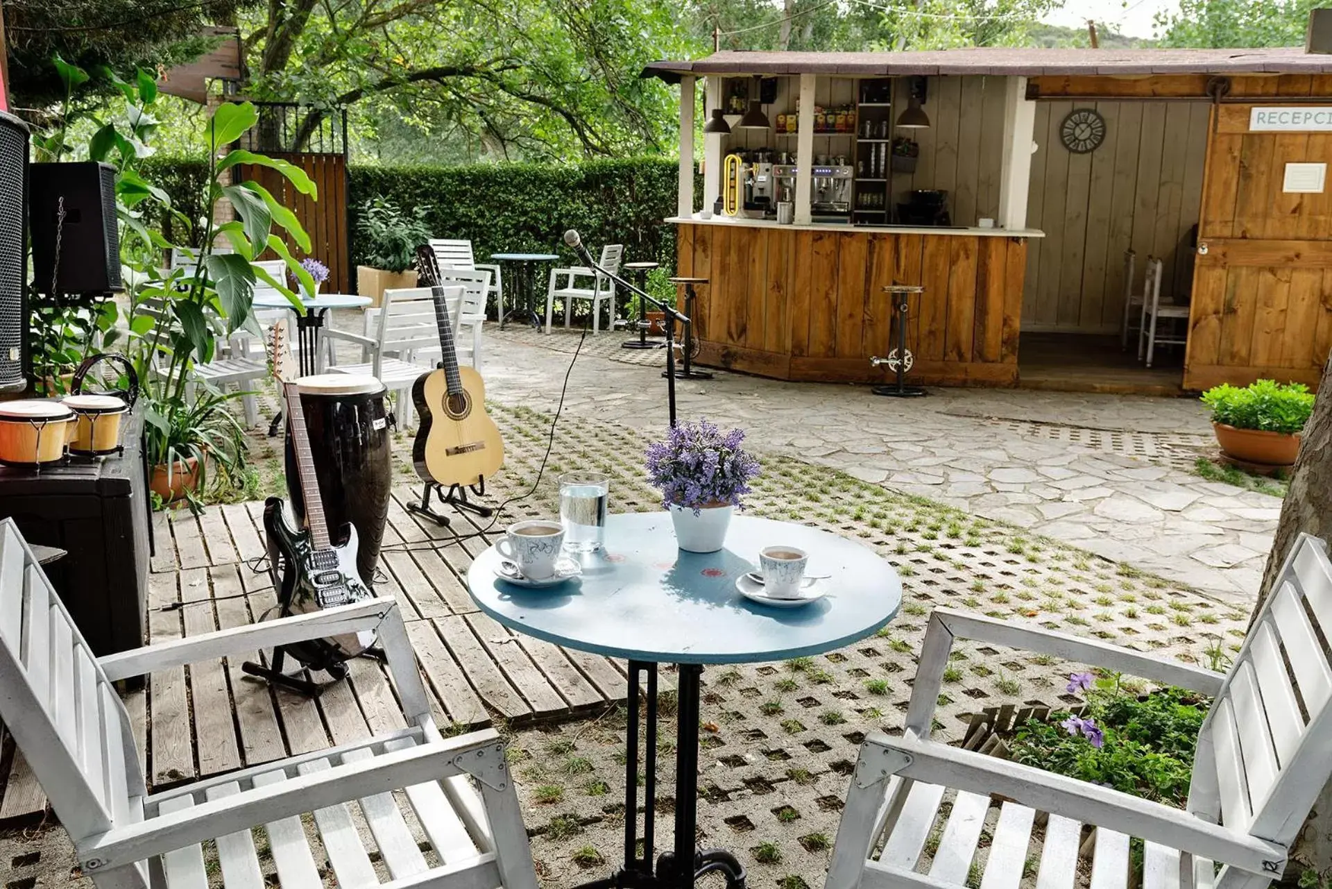 Garden view in Hotel Jakue