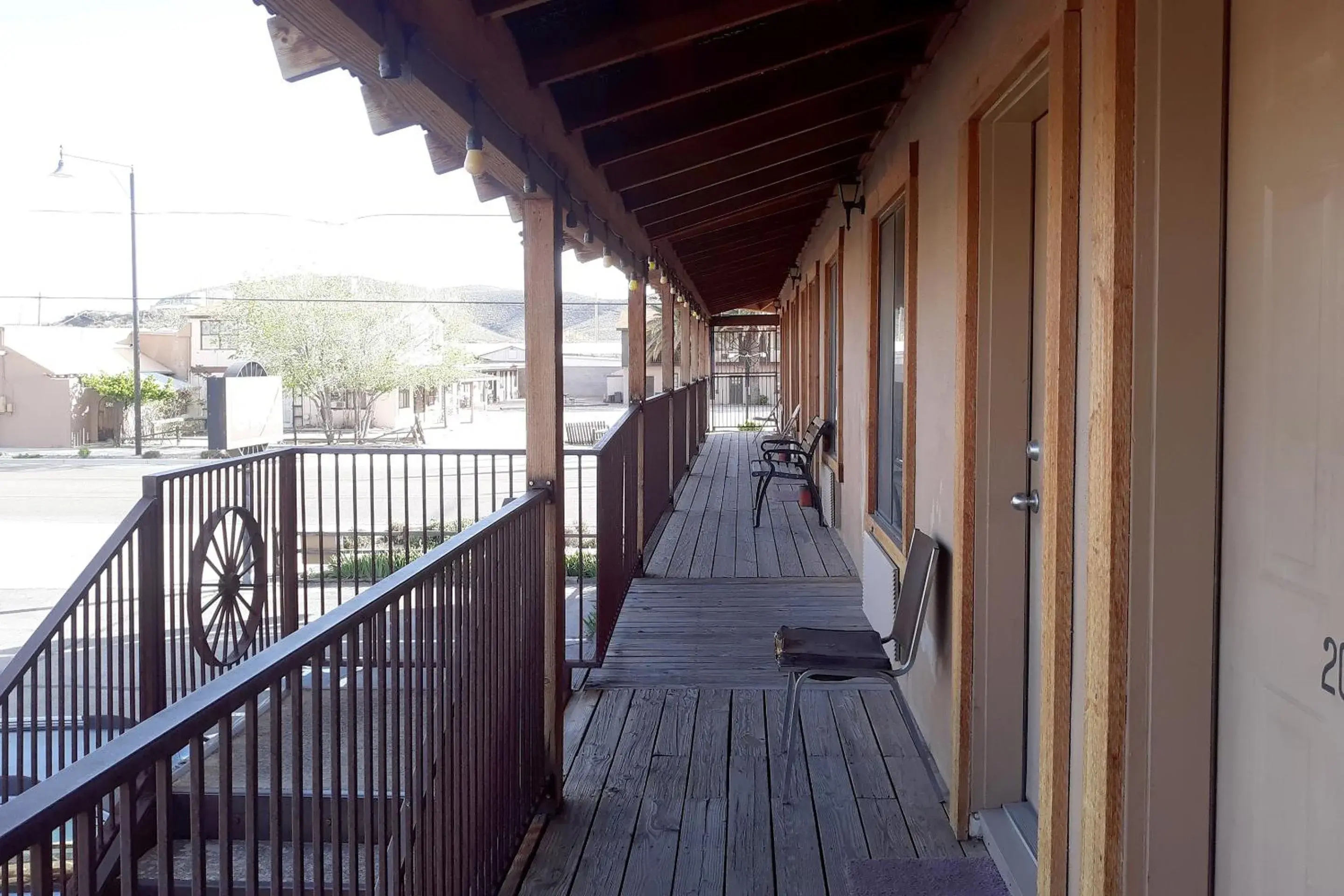 Balcony/Terrace in OYO Hotel Tombstone