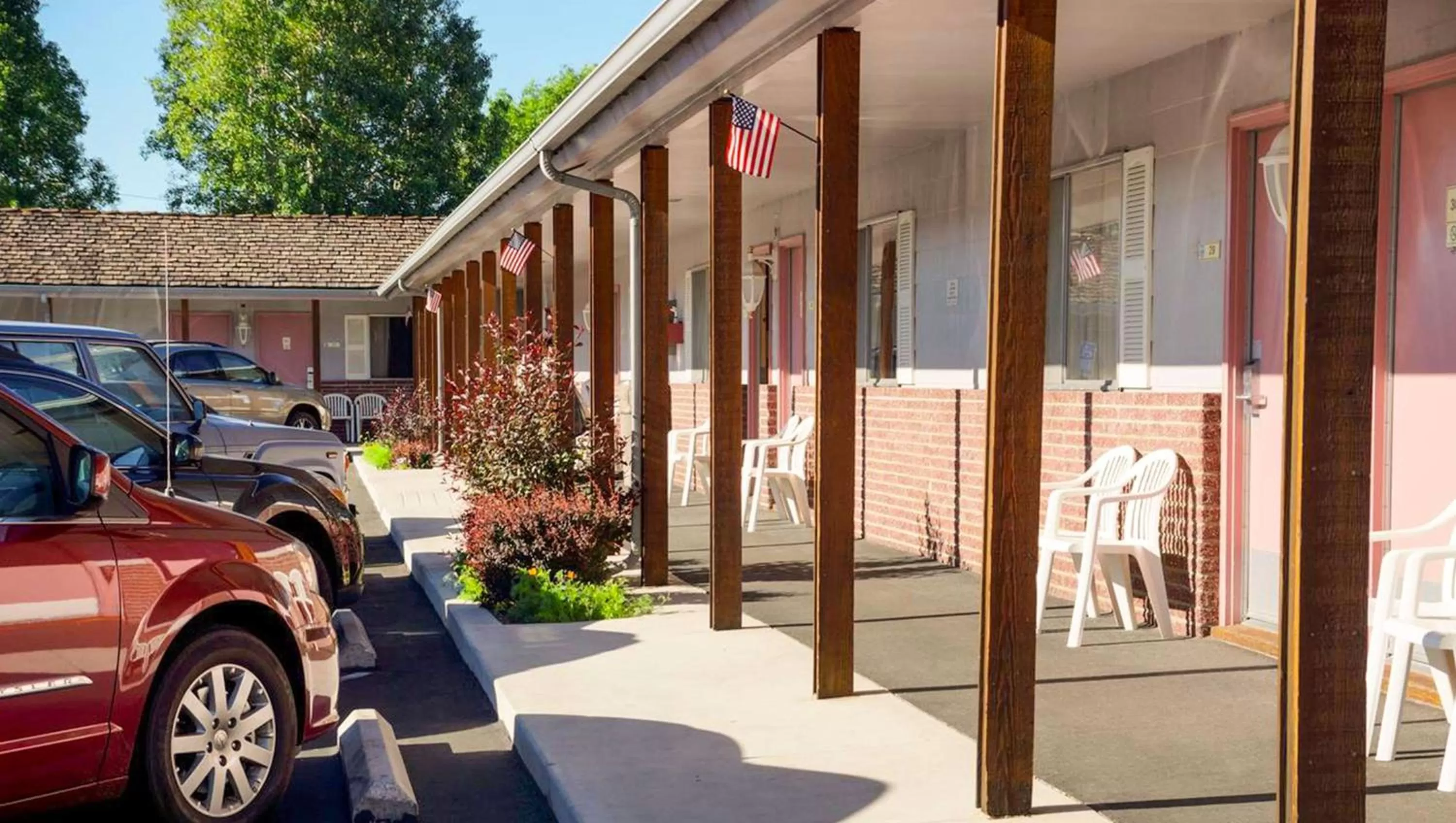 Property building in Ruby Inn Bridgeport