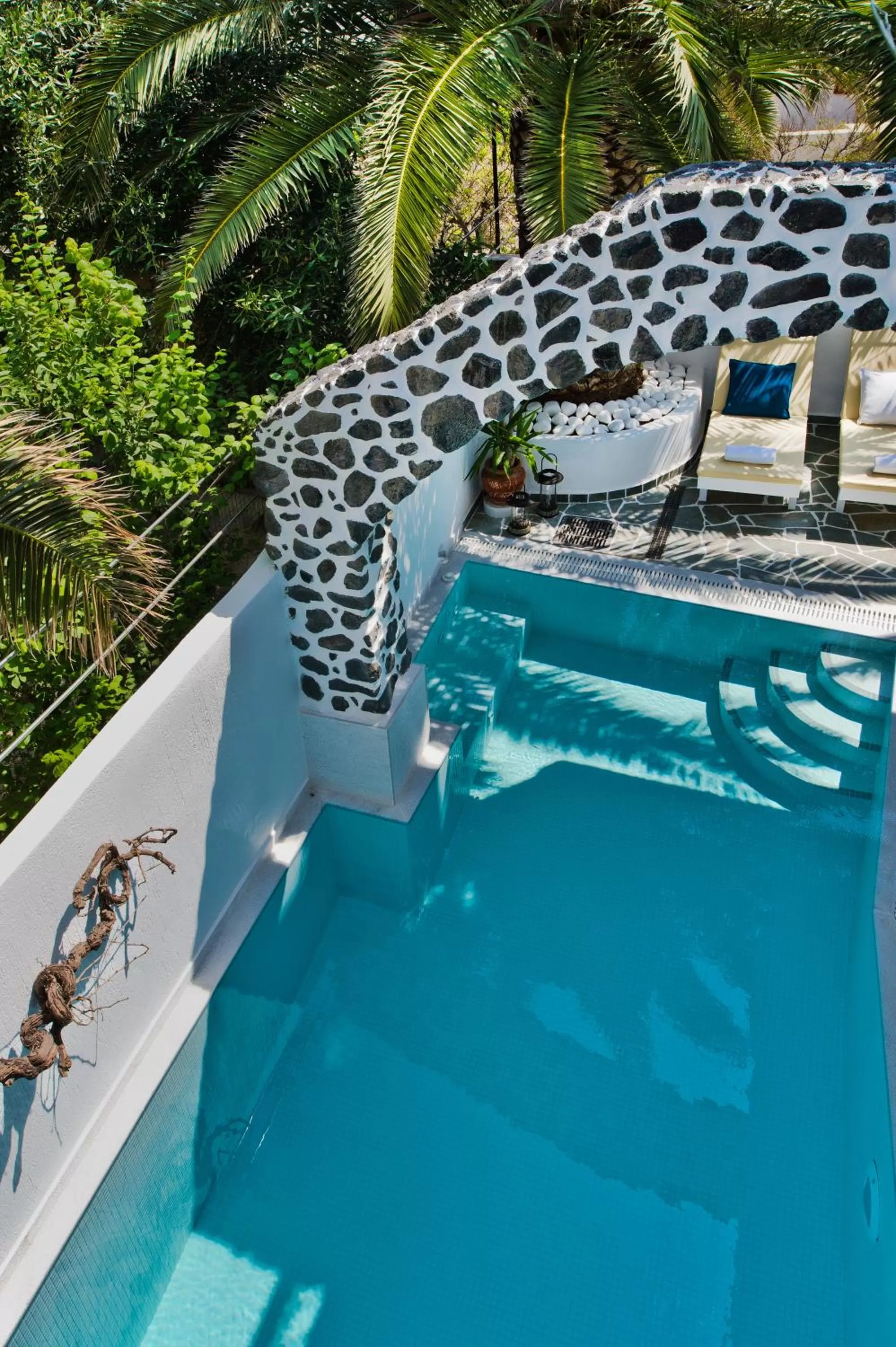 Swimming pool in Galatia Villas